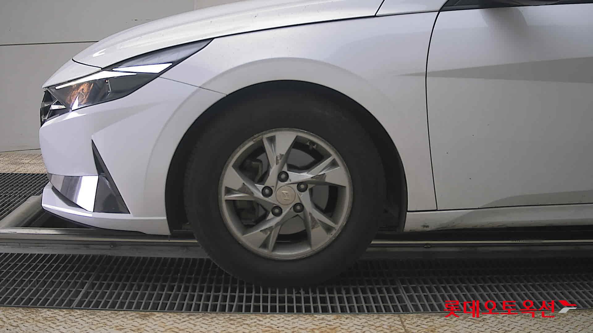 현대자동차 아반떼 2021 - 이미지 25