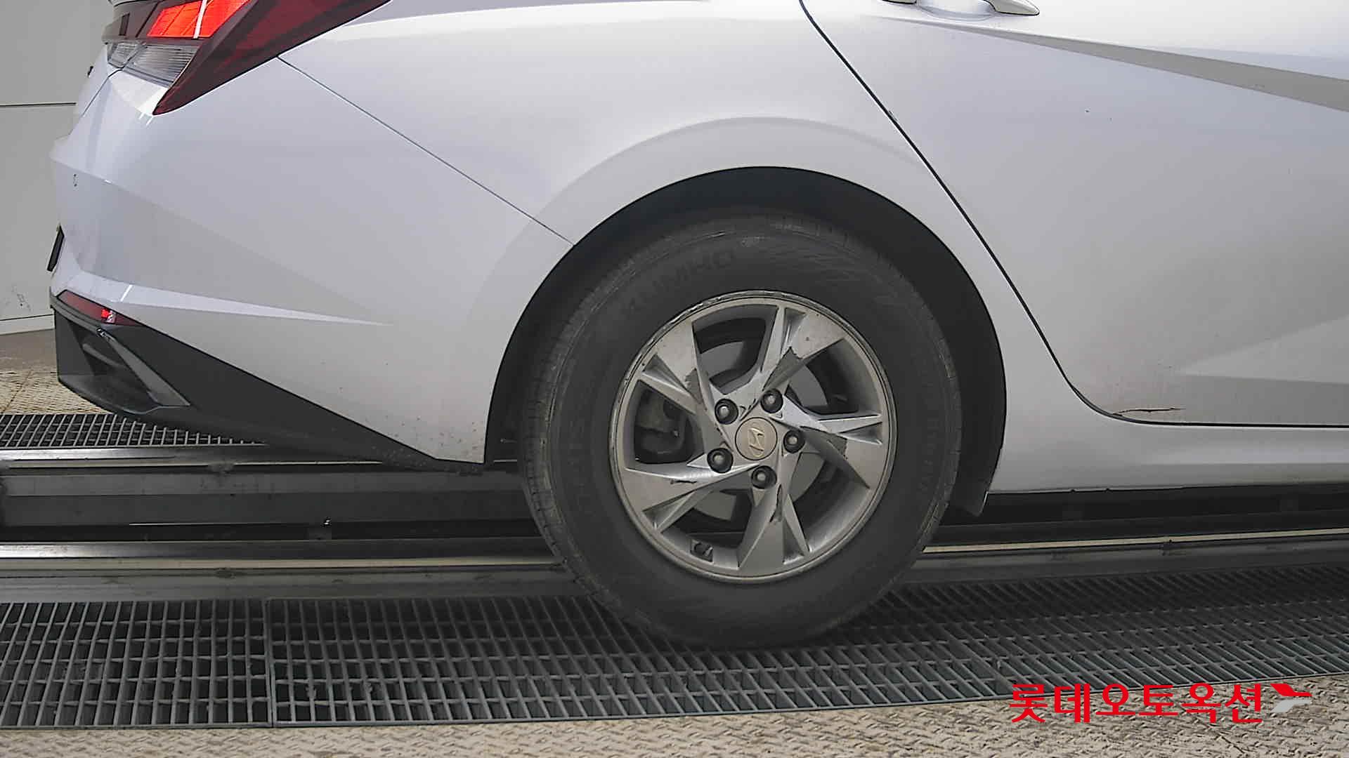 현대자동차 아반떼 2021 - 이미지 28