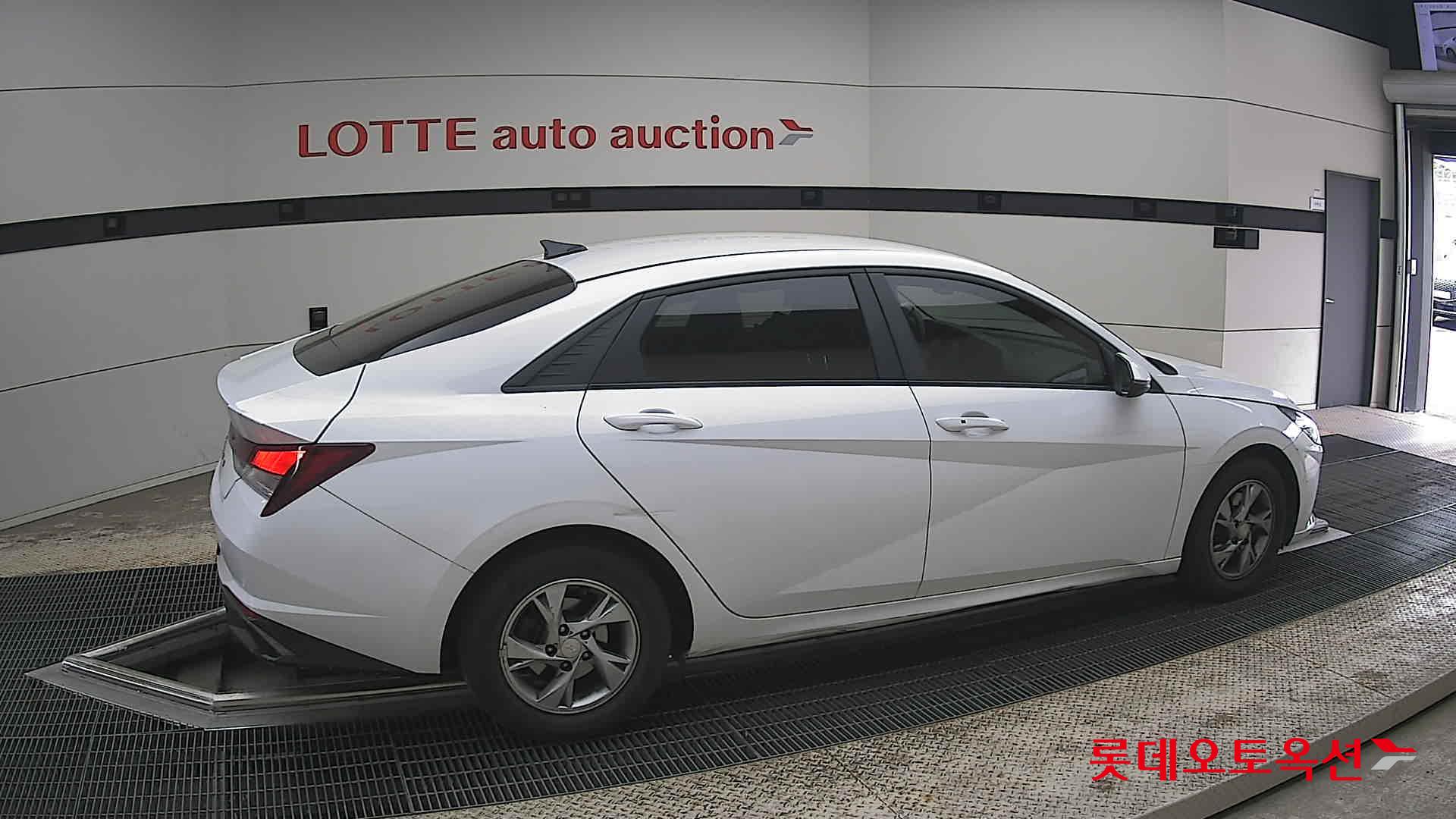 현대자동차 아반떼 2021 - 이미지 20