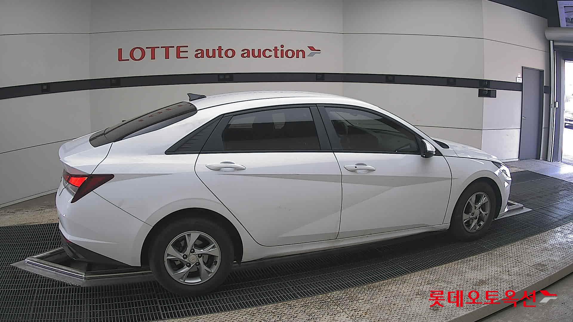 현대자동차 아반떼 2021 - 이미지 20