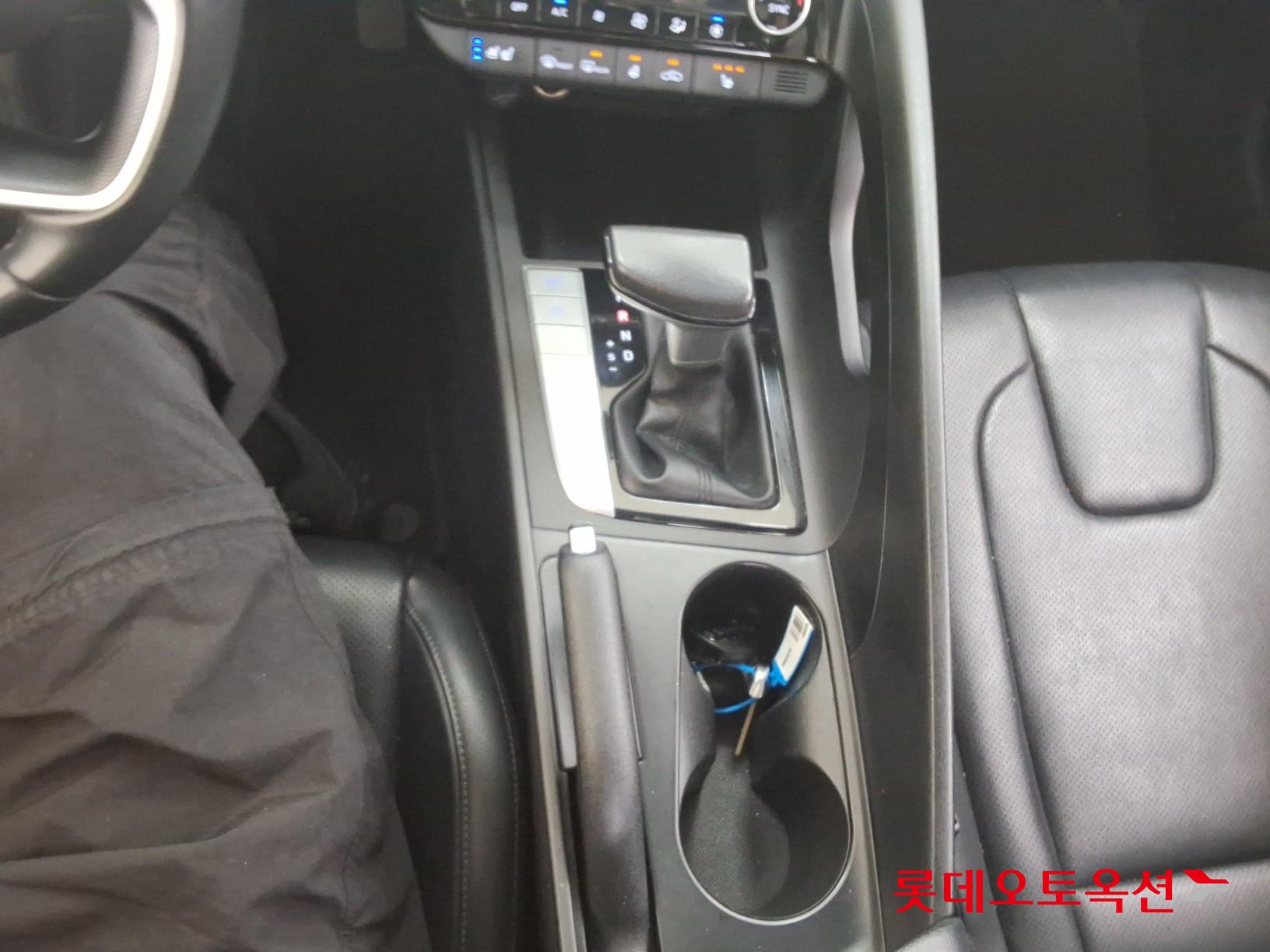 현대자동차 아반떼 2021 - 이미지 32