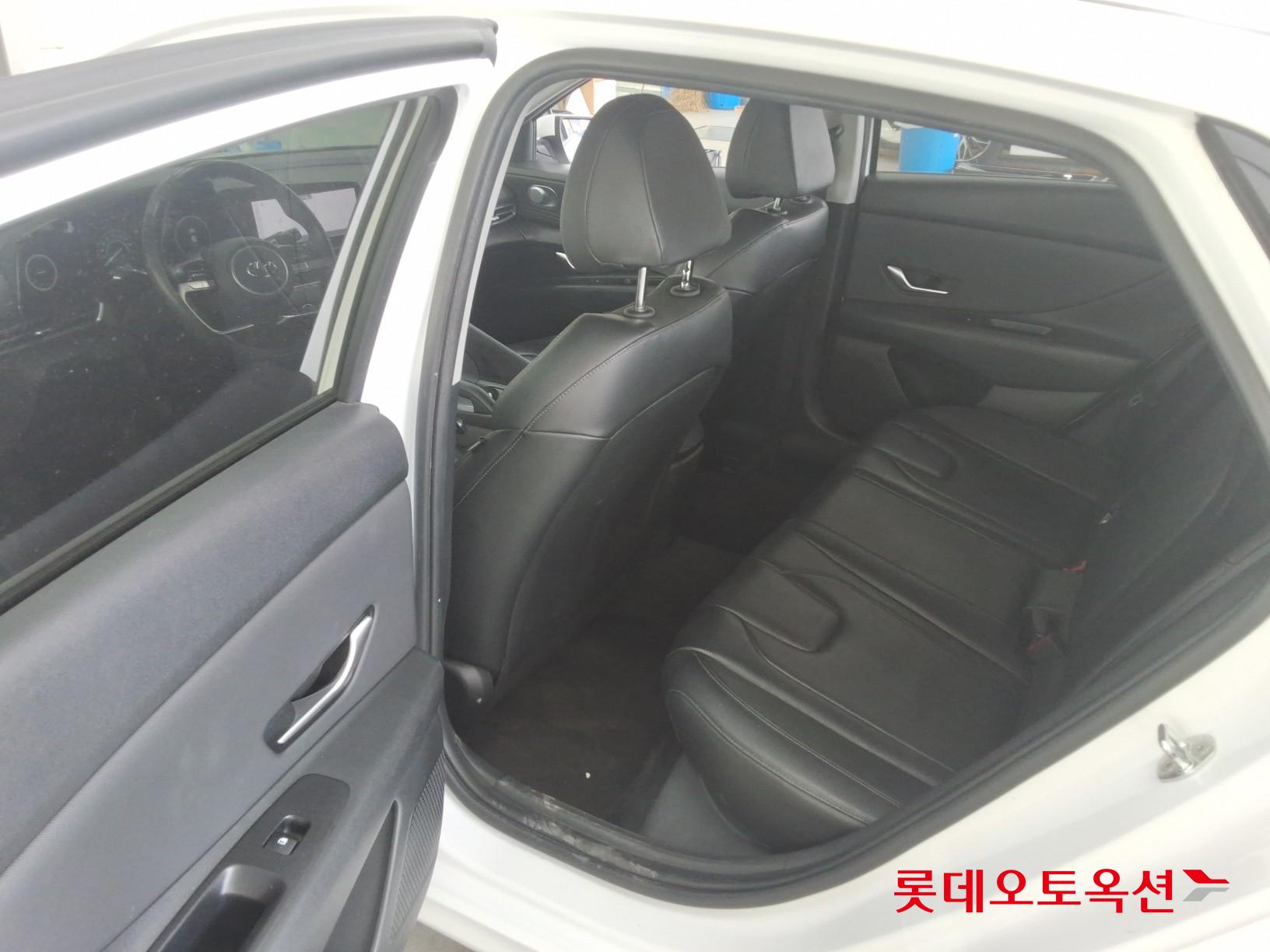 현대자동차 아반떼 2021 - 이미지 36