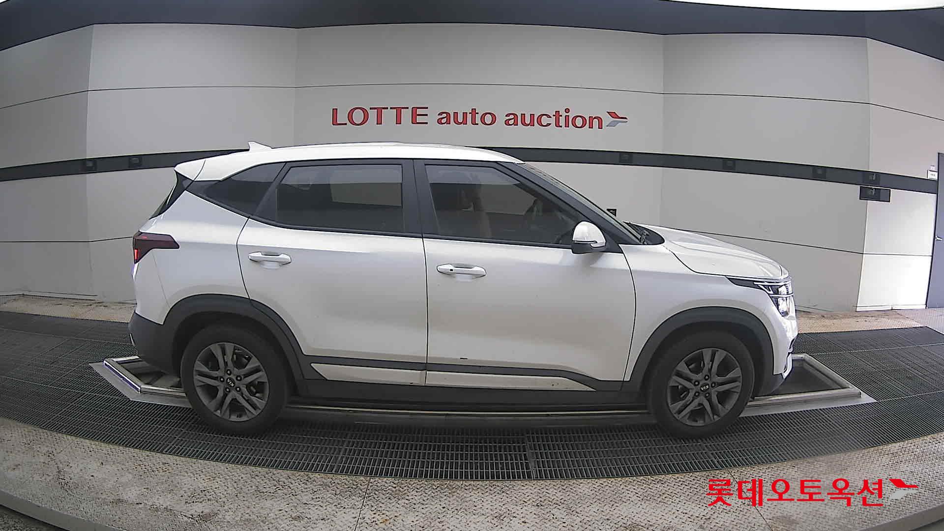 كيا سيلتوس 2022 - صورة 21