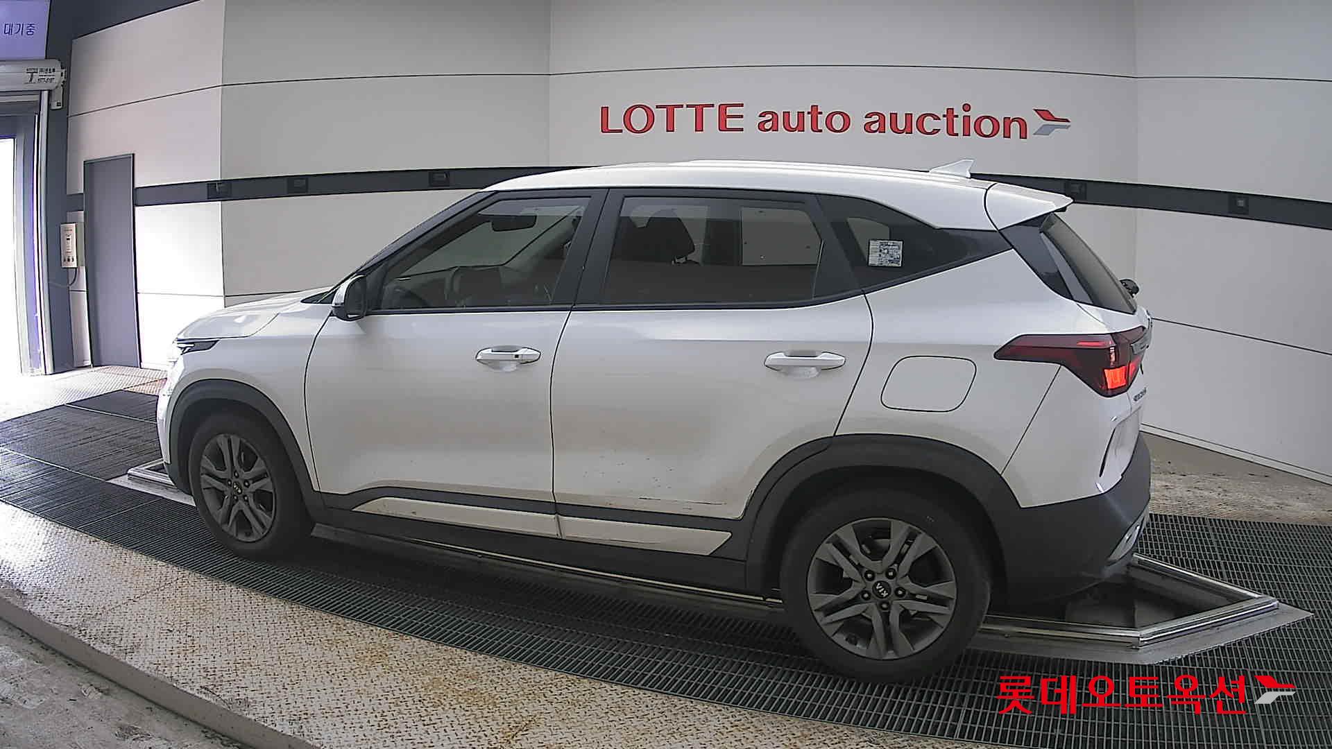 كيا سيلتوس 2022 - صورة 14