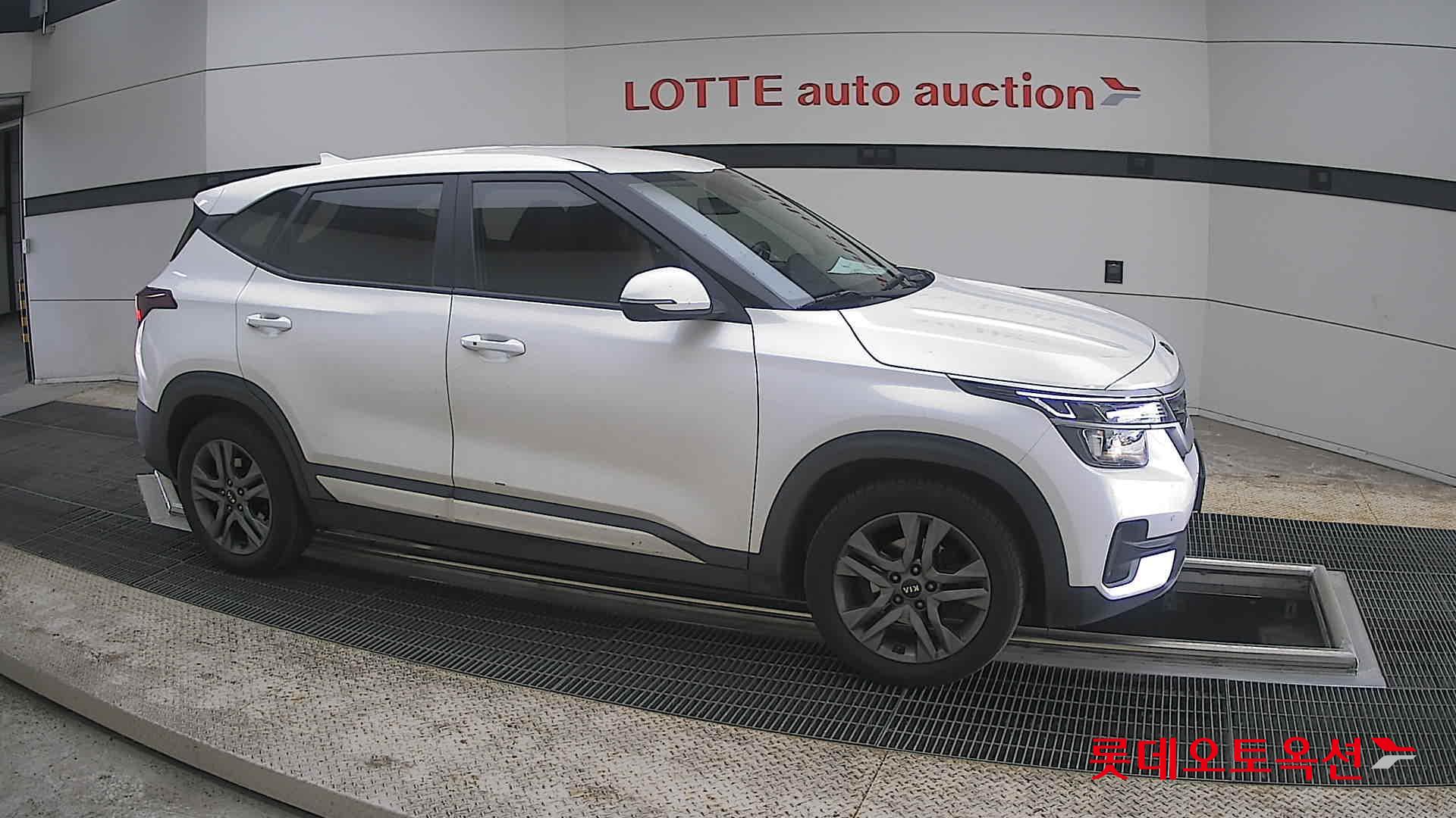 كيا سيلتوس 2022 - صورة 22