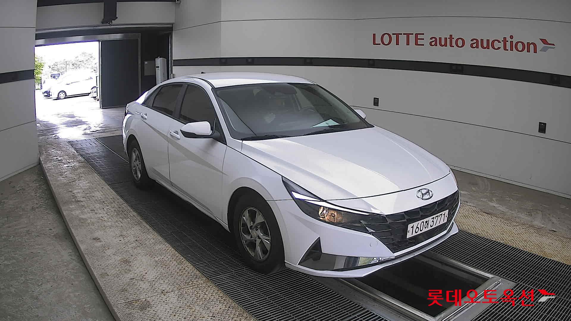 هيونداي إلانترا 2021 - صورة 6