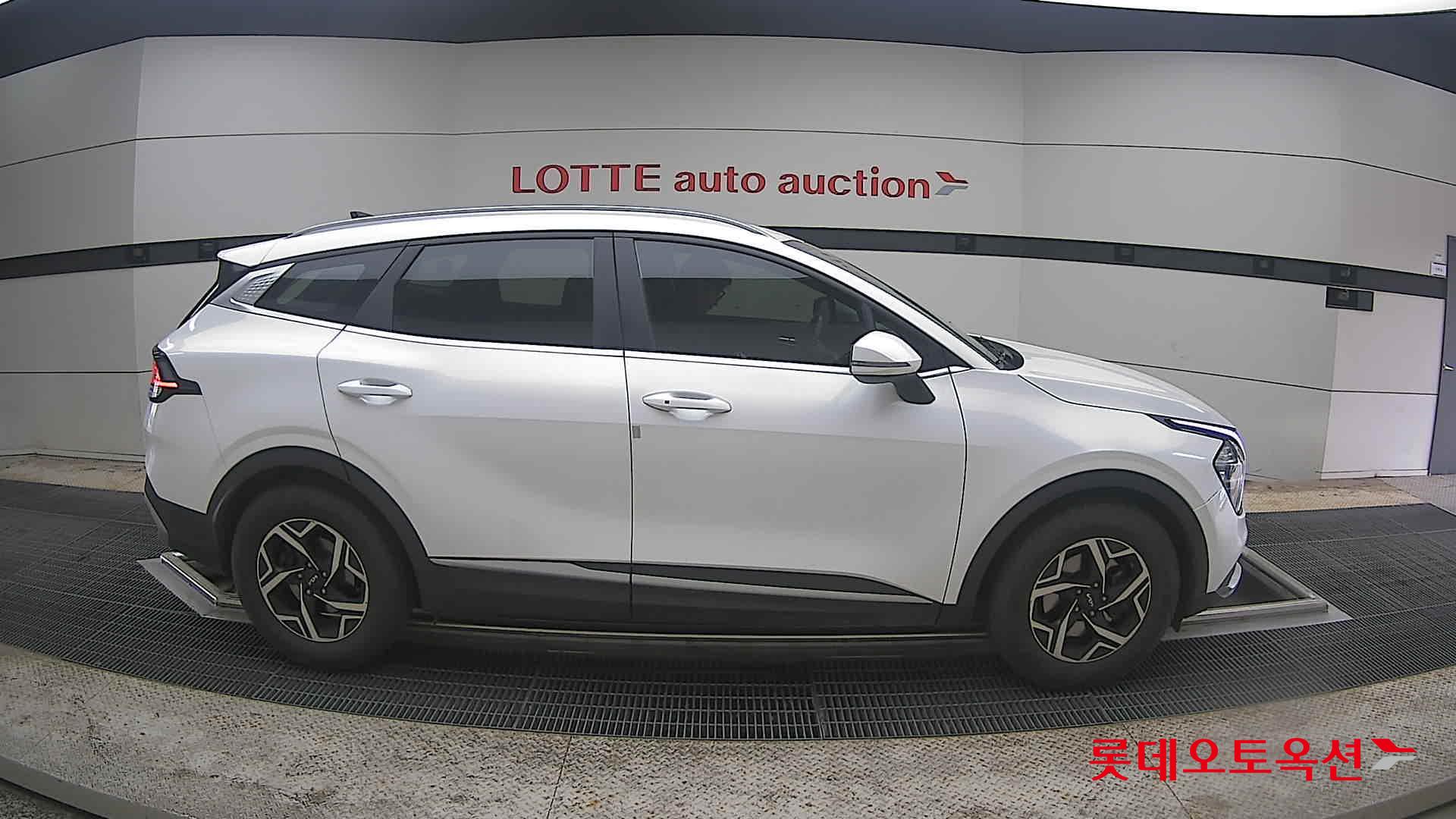 Kia Sportage 2022 - Image 21