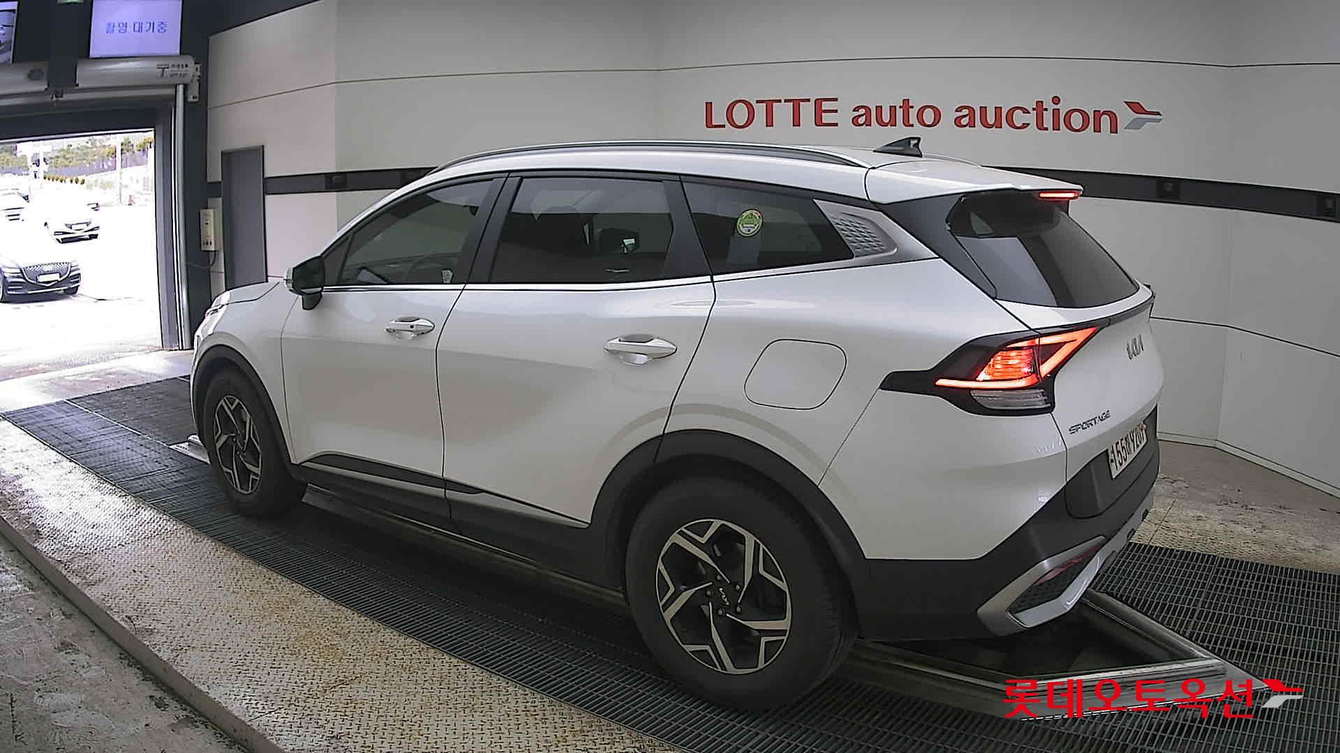 Kia Sportage 2022 - Image 15