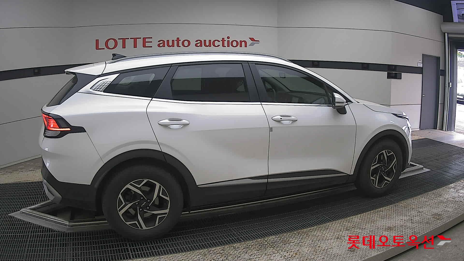 Kia Sportage 2022 - Image 20