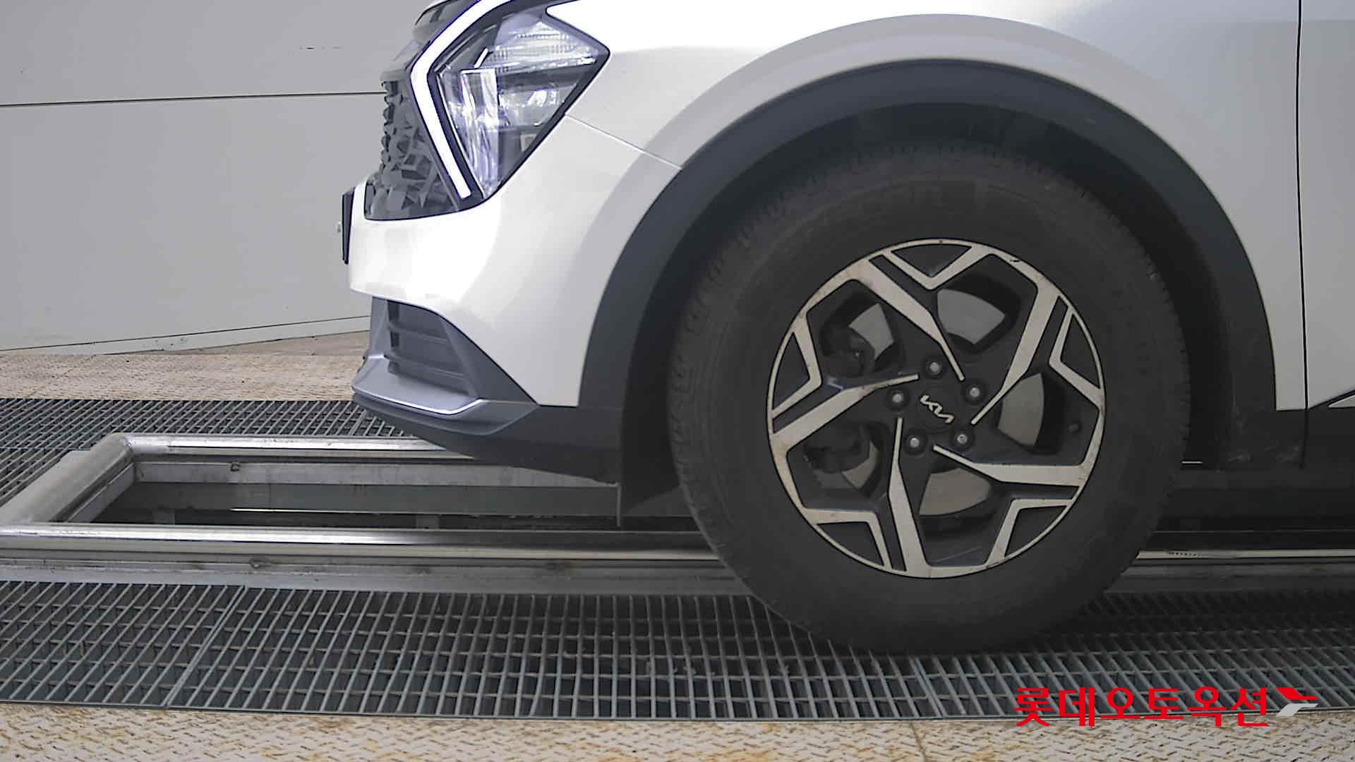 Kia Sportage 2022 - Image 25