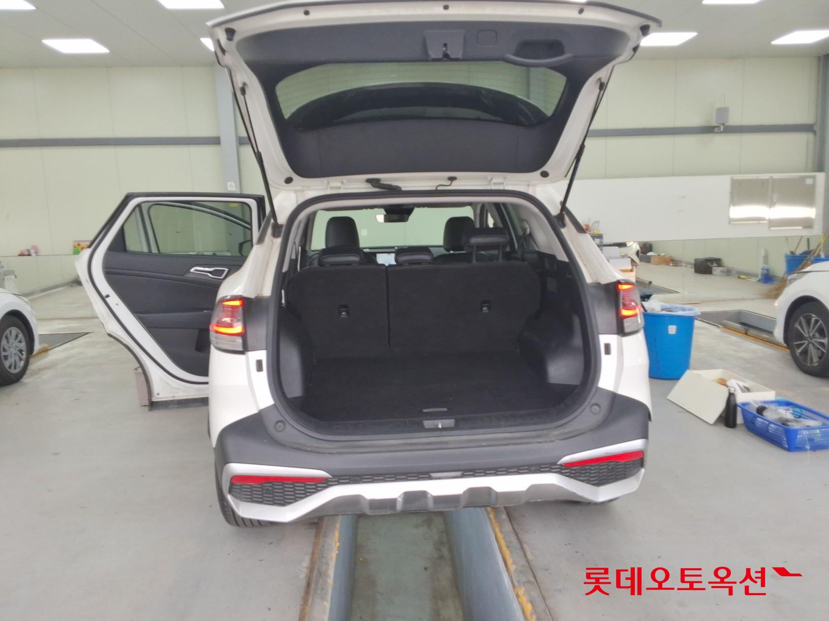 Kia Sportage 2022 - Image 9