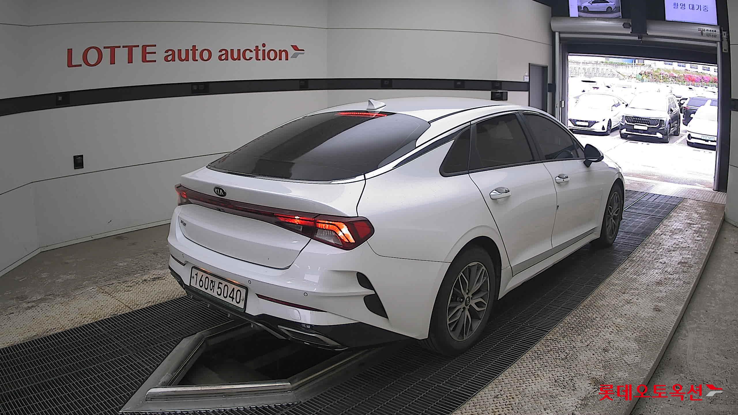 Kia K5 2021 - Image 5