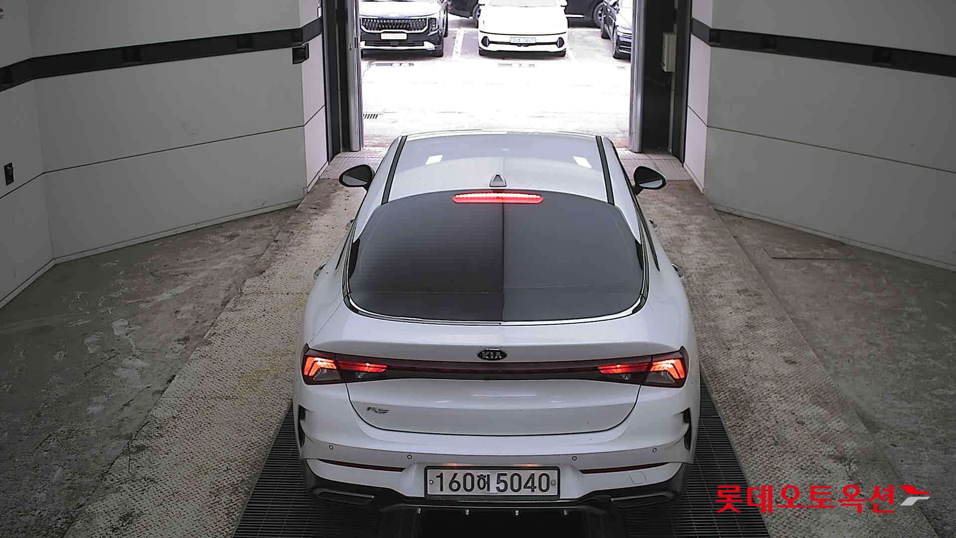 Kia K5 2021 - Image 17