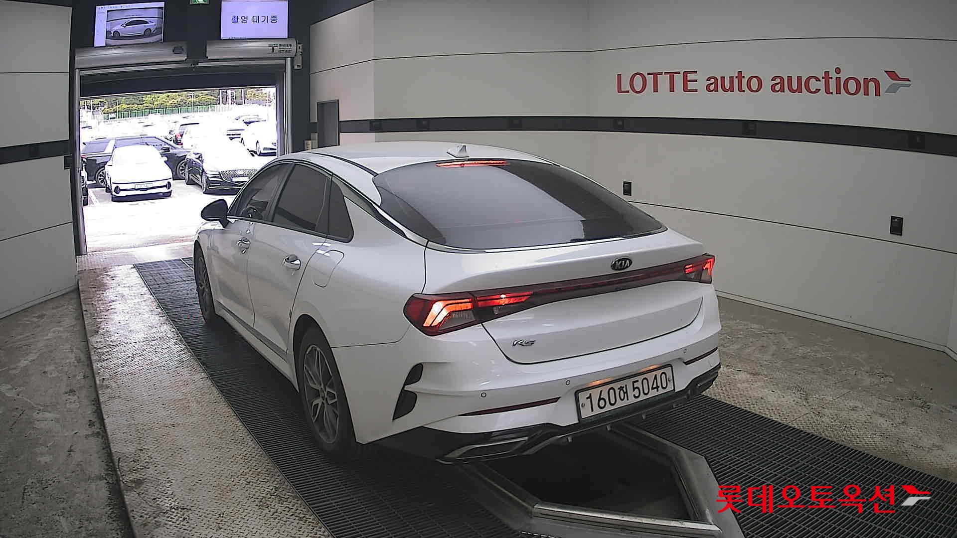 Kia K5 2021 - Image 16