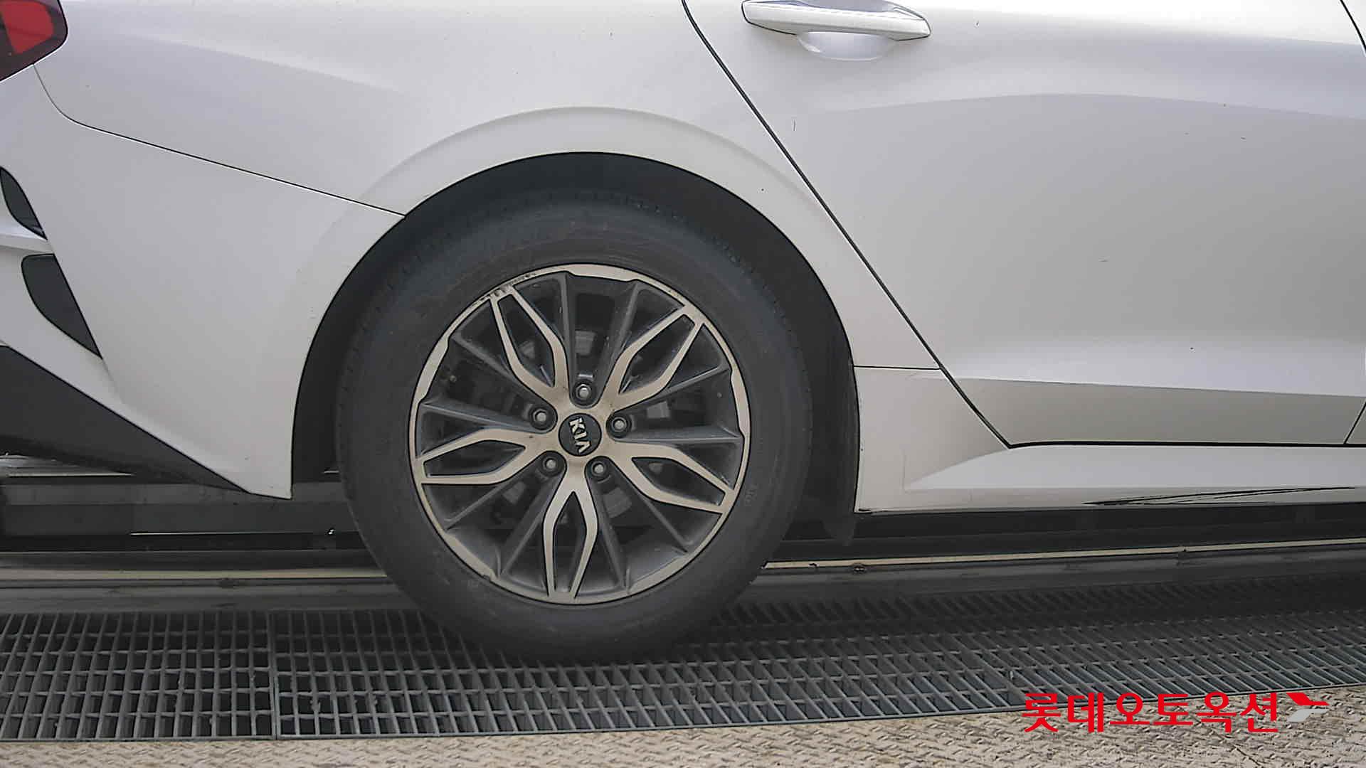 Kia K5 2021 - Image 28