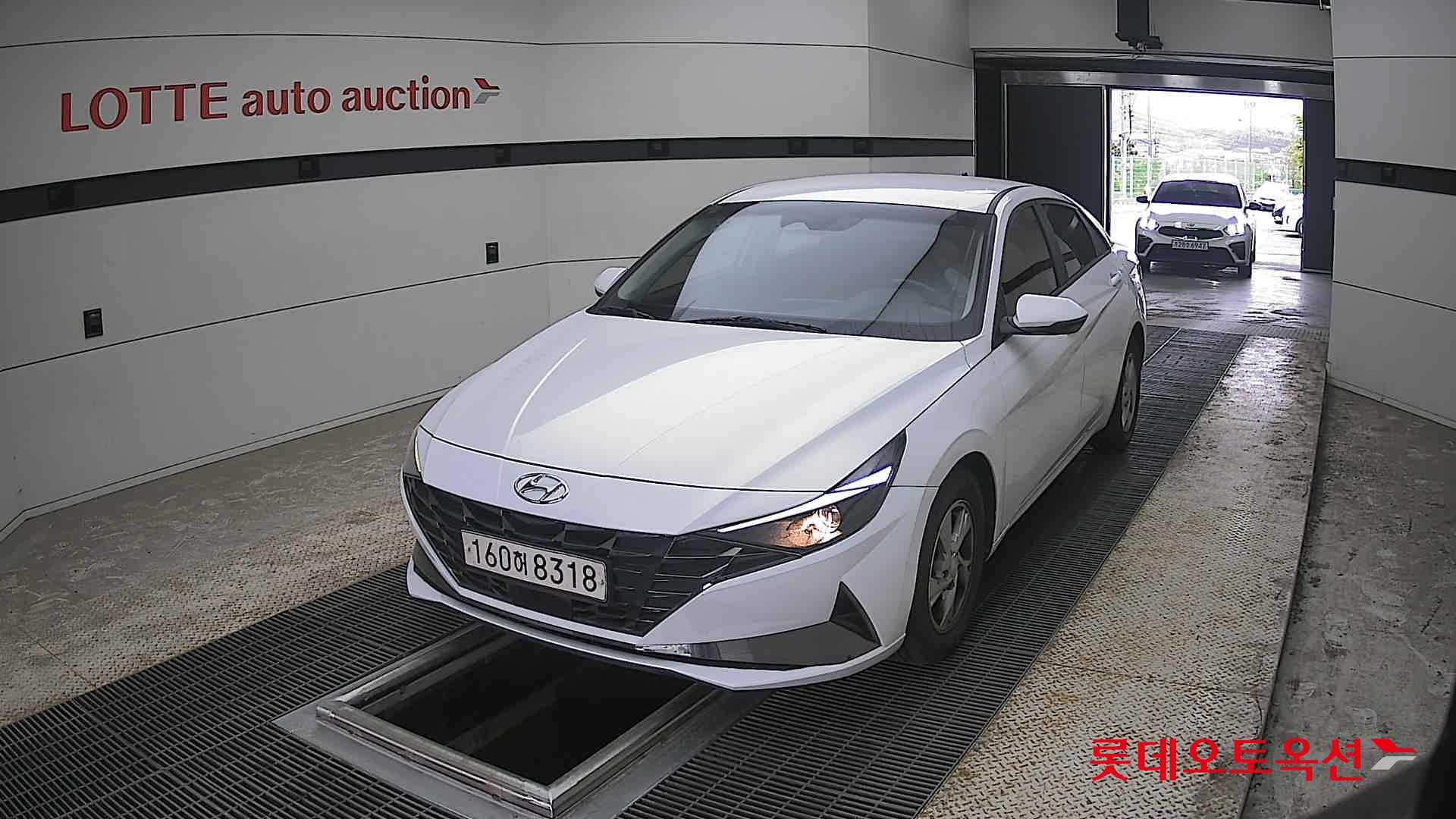 هيونداي إلانترا 2021 - صورة 10