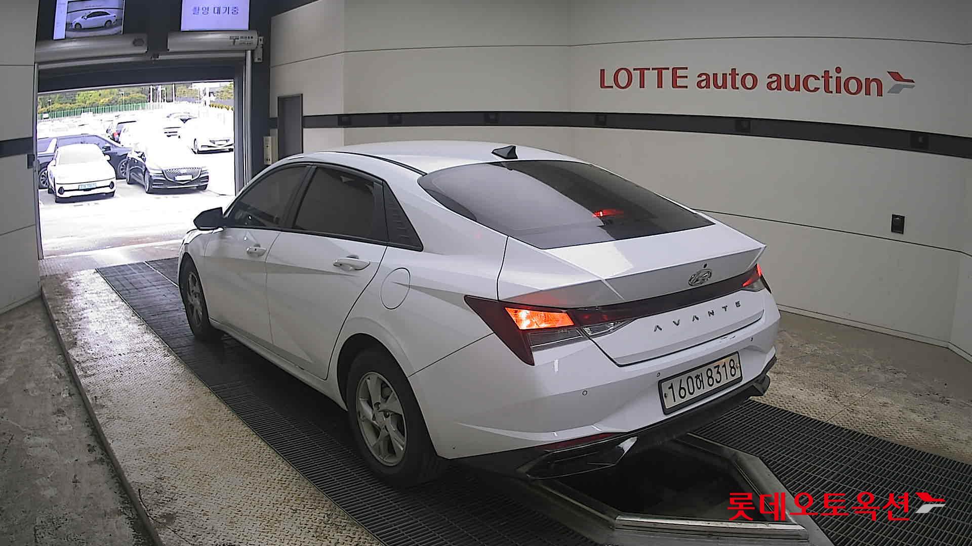 هيونداي إلانترا 2021 - صورة 4