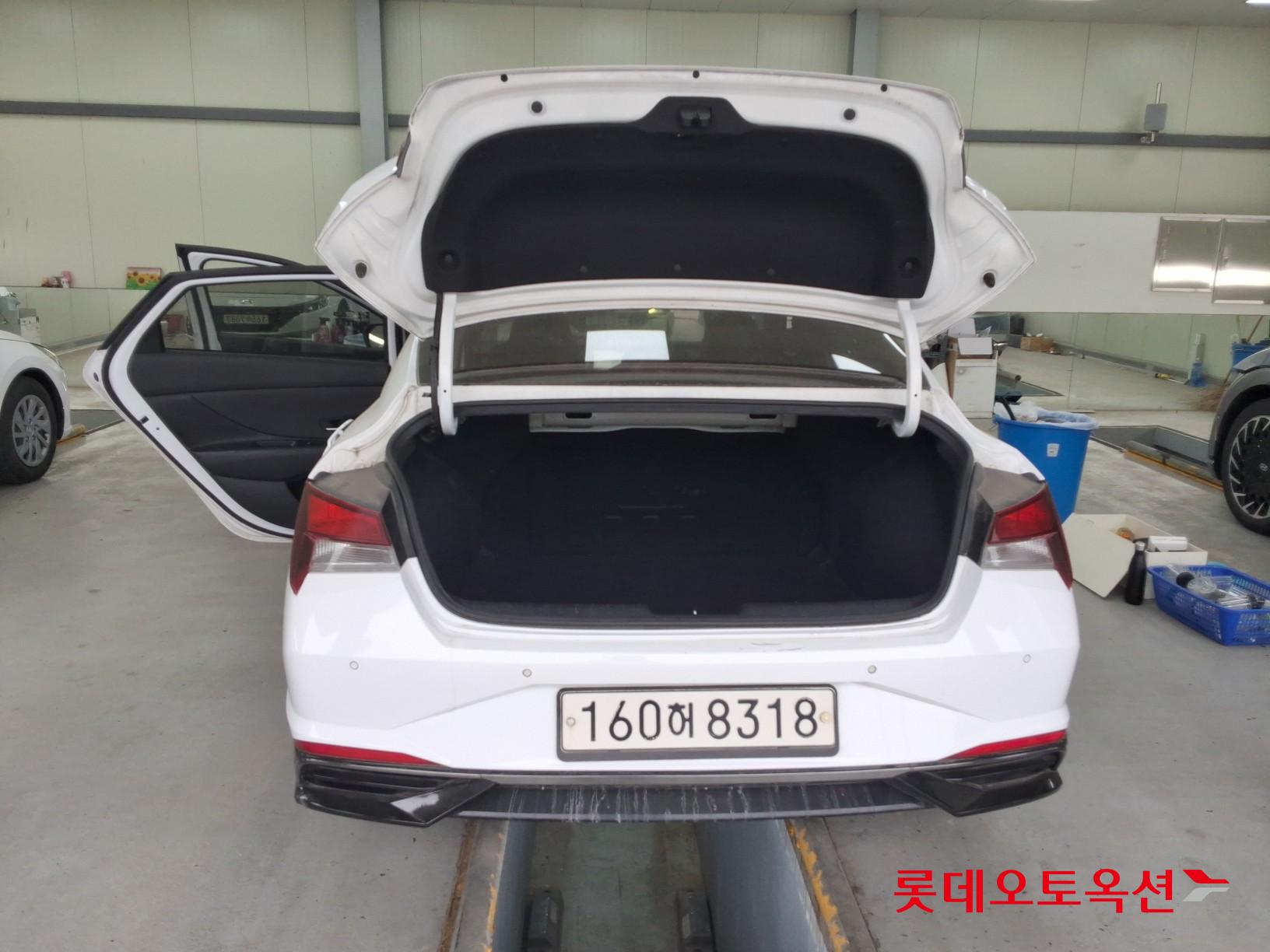 هيونداي إلانترا 2021 - صورة 39