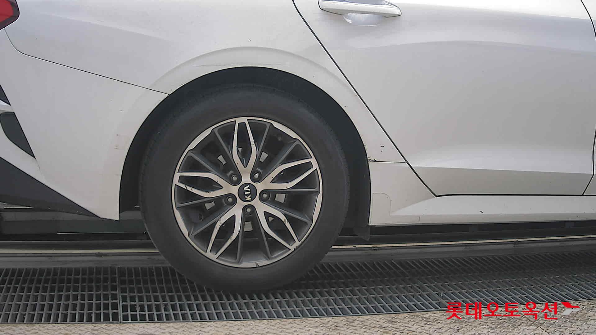 기아자동차 K5 2021 - 이미지 28