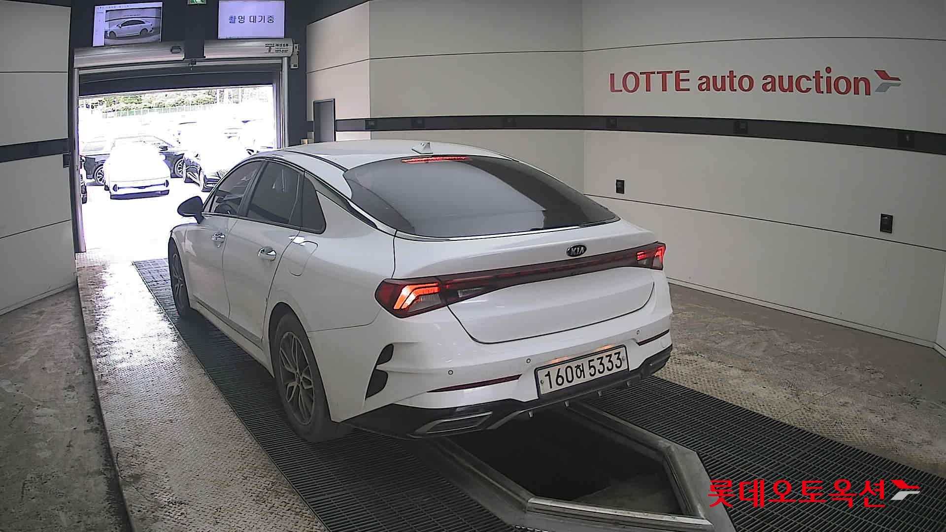 Kia K5 2021 - Image 16