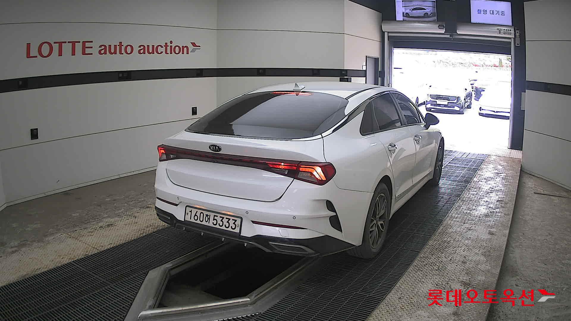 Kia K5 2021 - Image 18