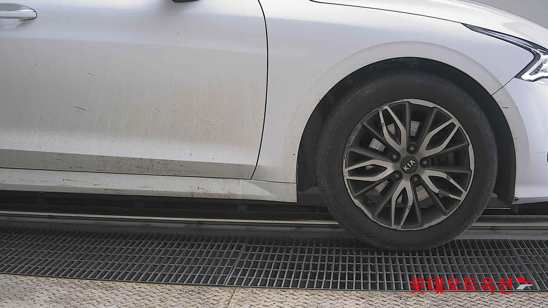 Kia K5 2021 - Image 27