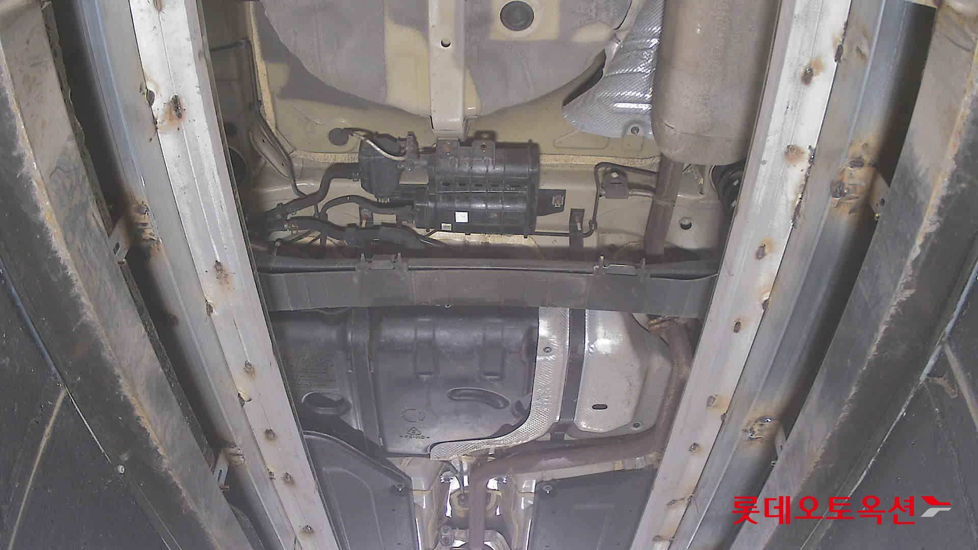 Hyundai Elantra 2021 - Image 2