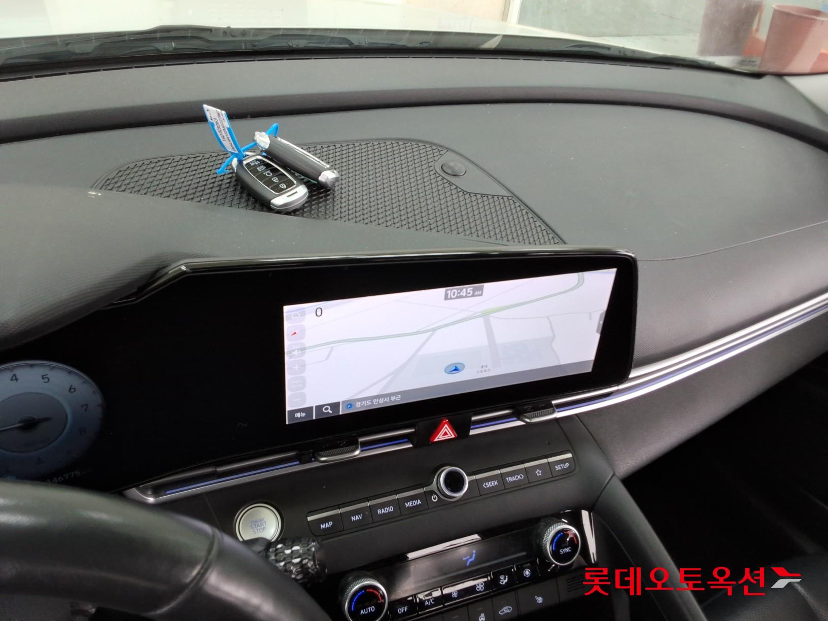 Hyundai Elantra 2021 - Image 31