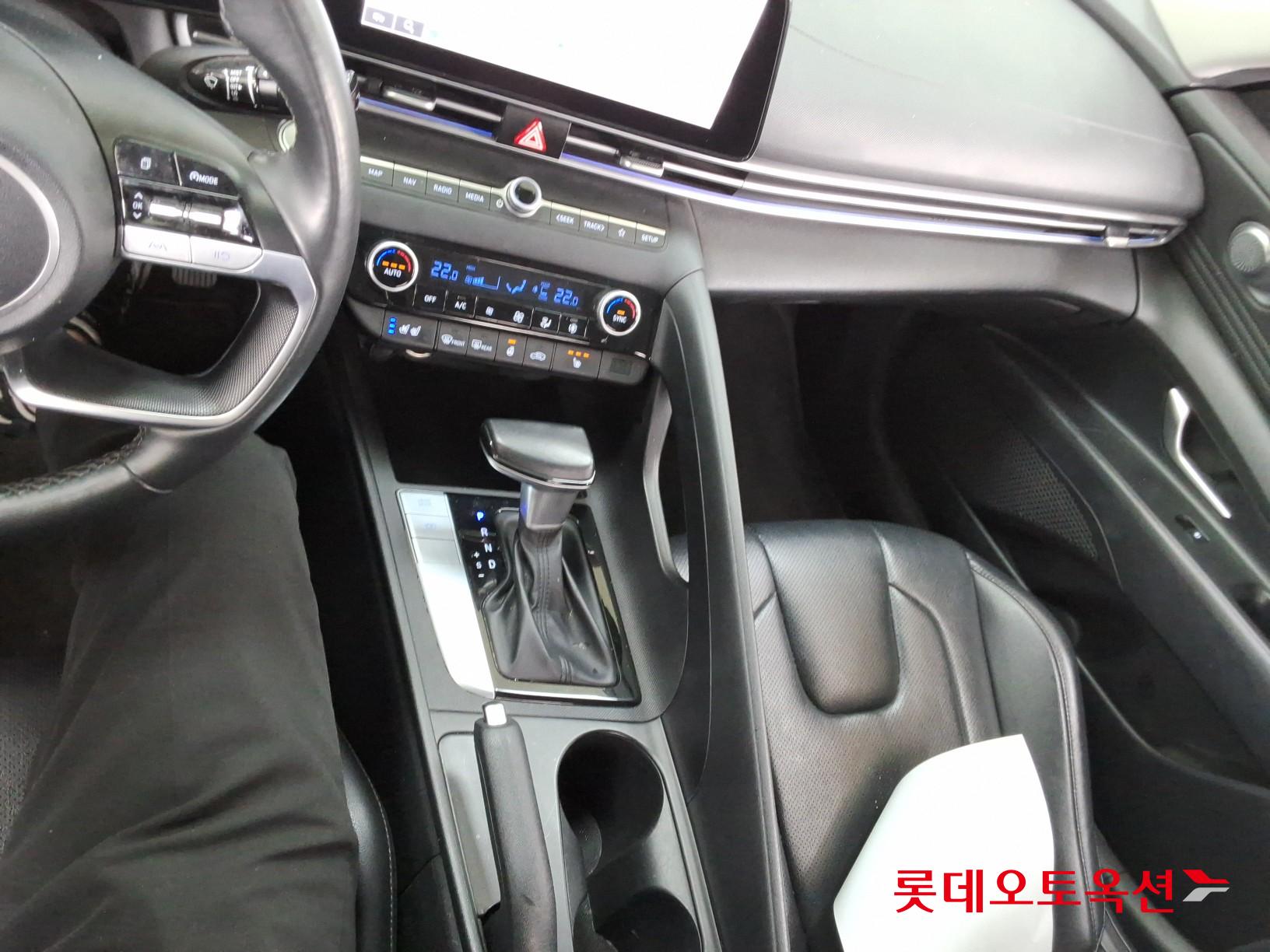 Hyundai Elantra 2021 - Image 34