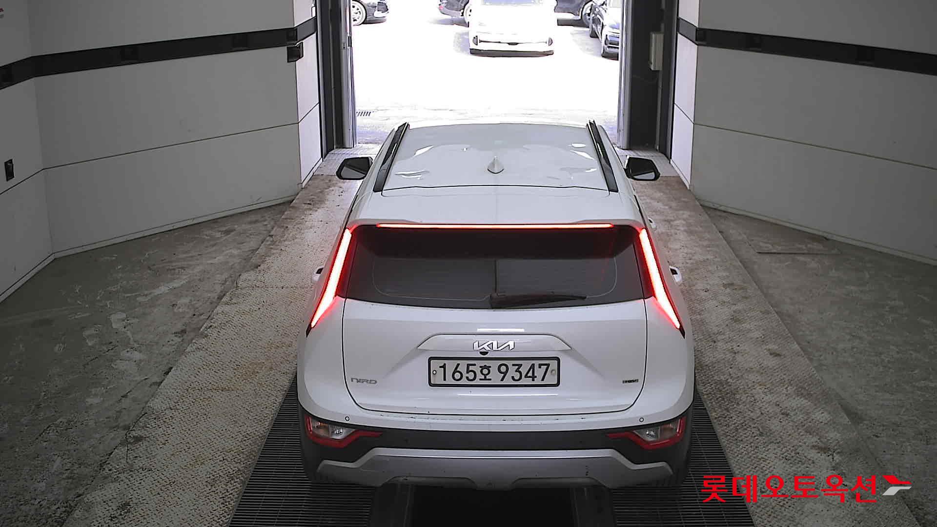 كيا نيرو 2022 - صورة 17