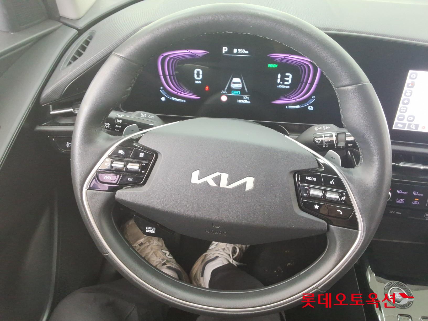 كيا نيرو 2022 - صورة 30