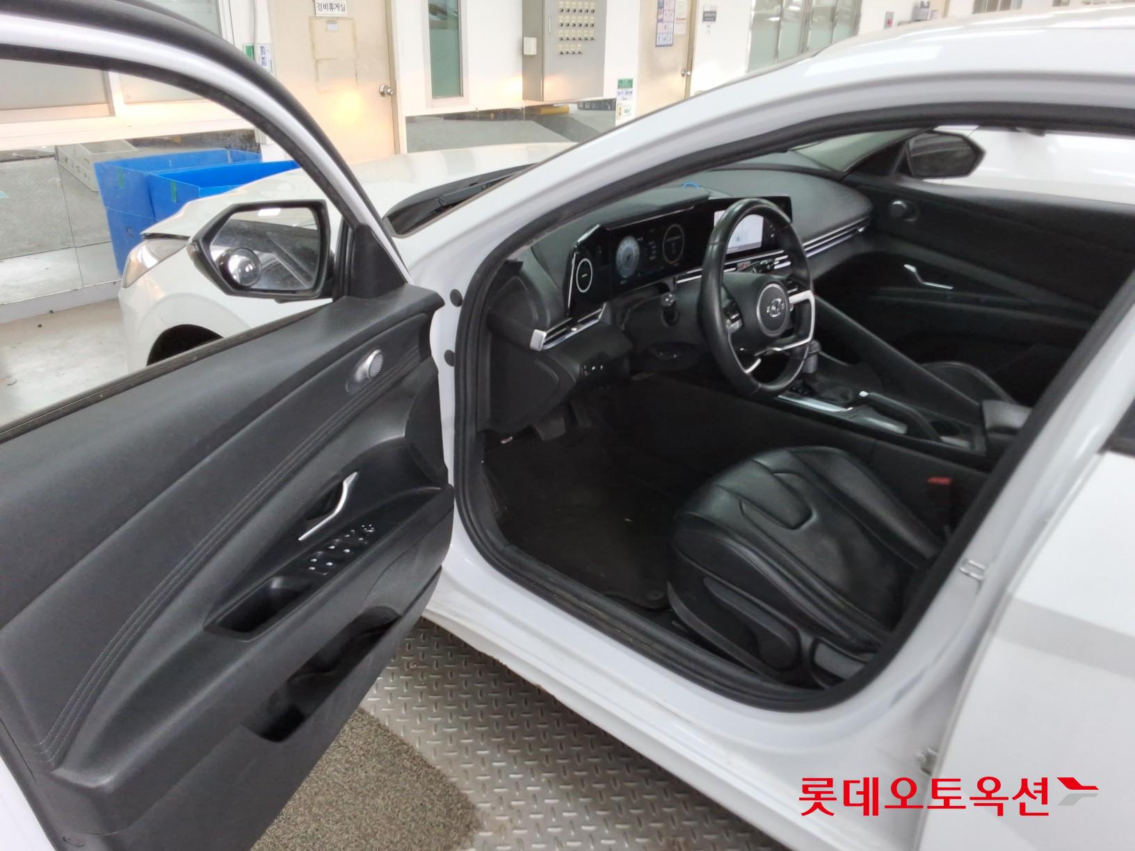 현대자동차 아반떼 2021 - 이미지 35