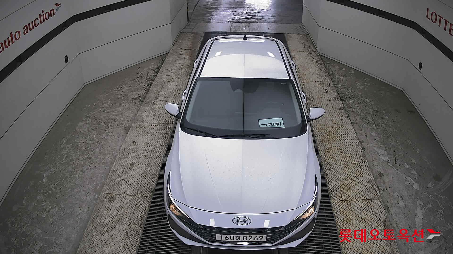 Hyundai Elantra 2021 - Image 7
