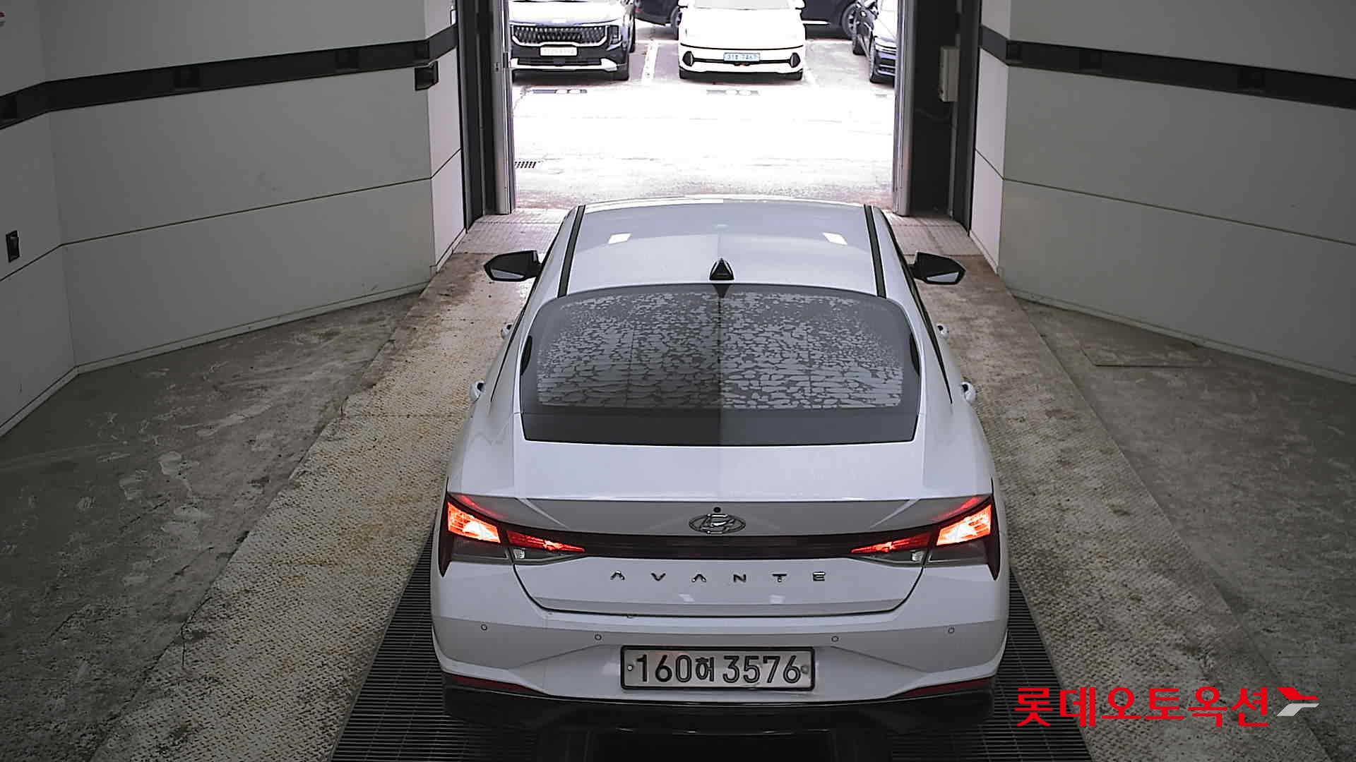 هيونداي إلانترا 2021 - صورة 17