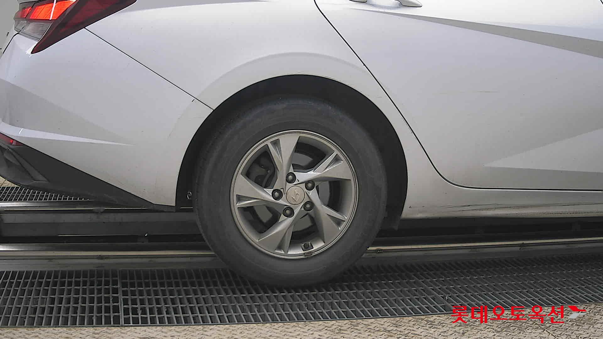 현대자동차 아반떼 2021 - 이미지 28