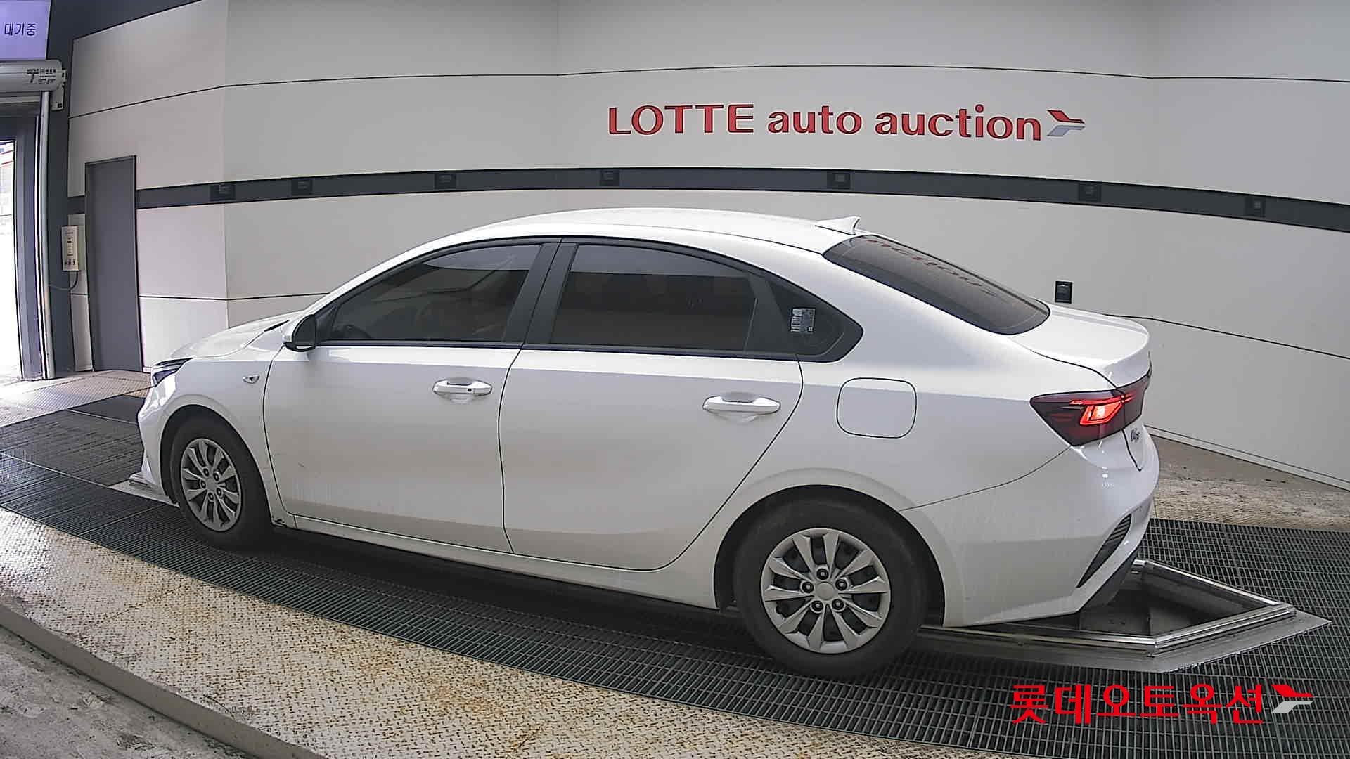 كيا K3 2022 - صورة 14