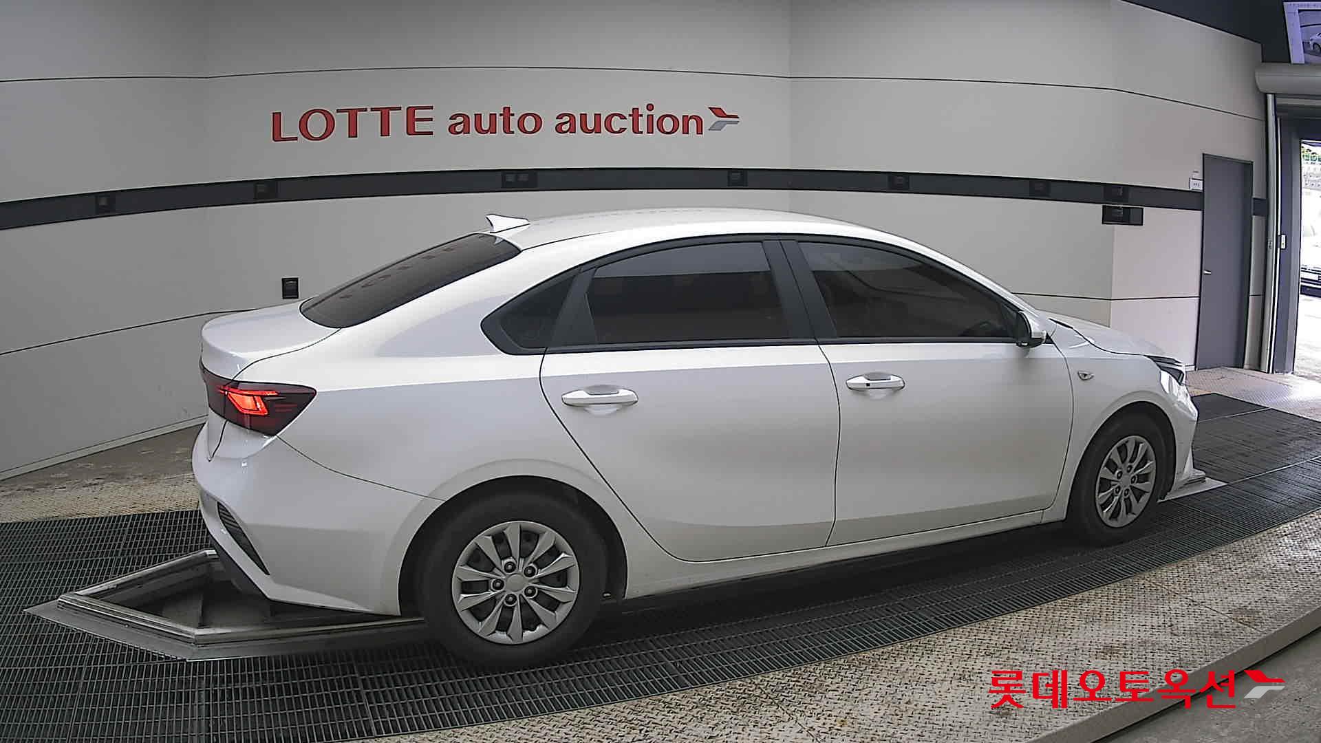 كيا K3 2022 - صورة 20