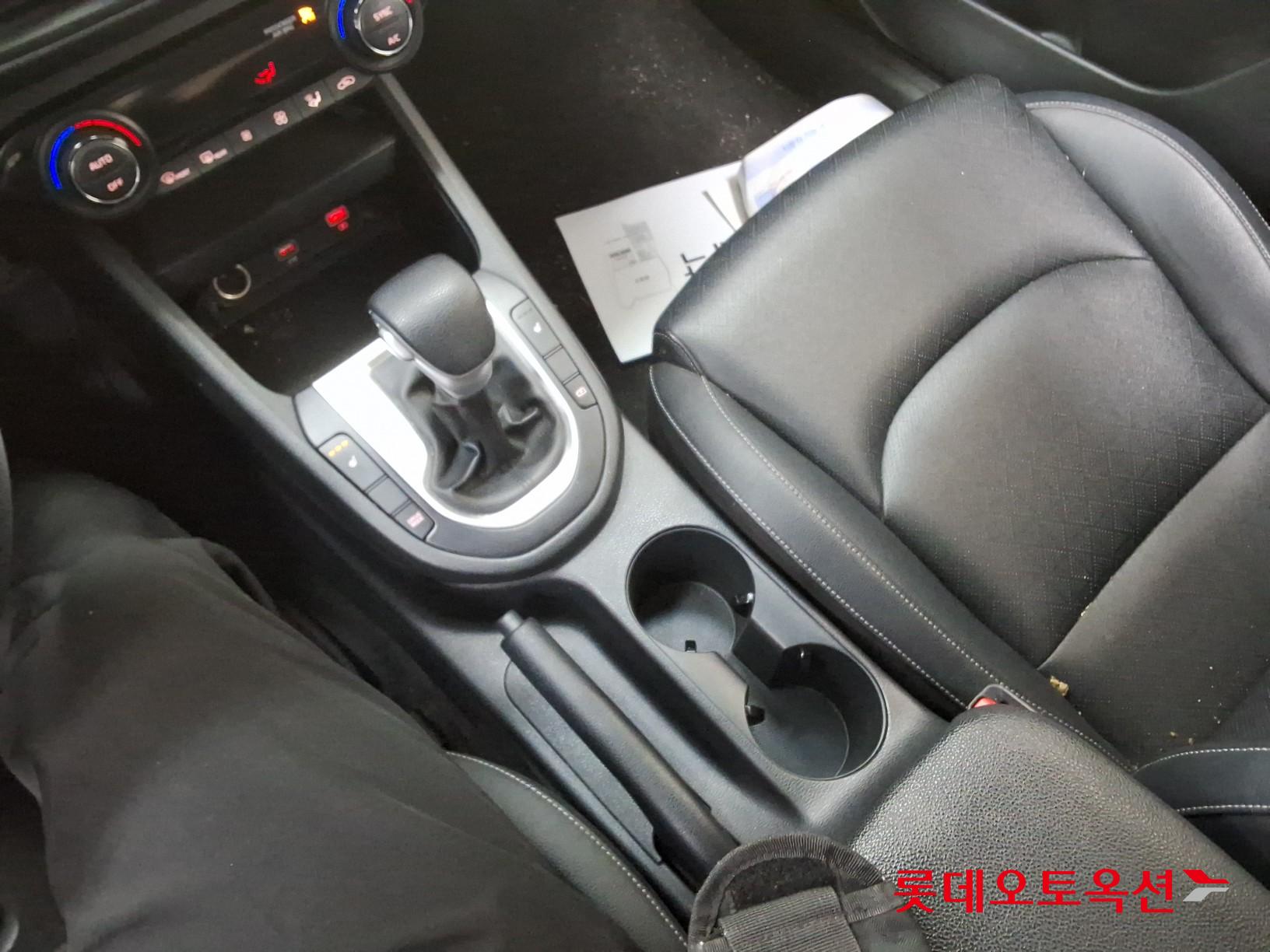 كيا K3 2022 - صورة 34