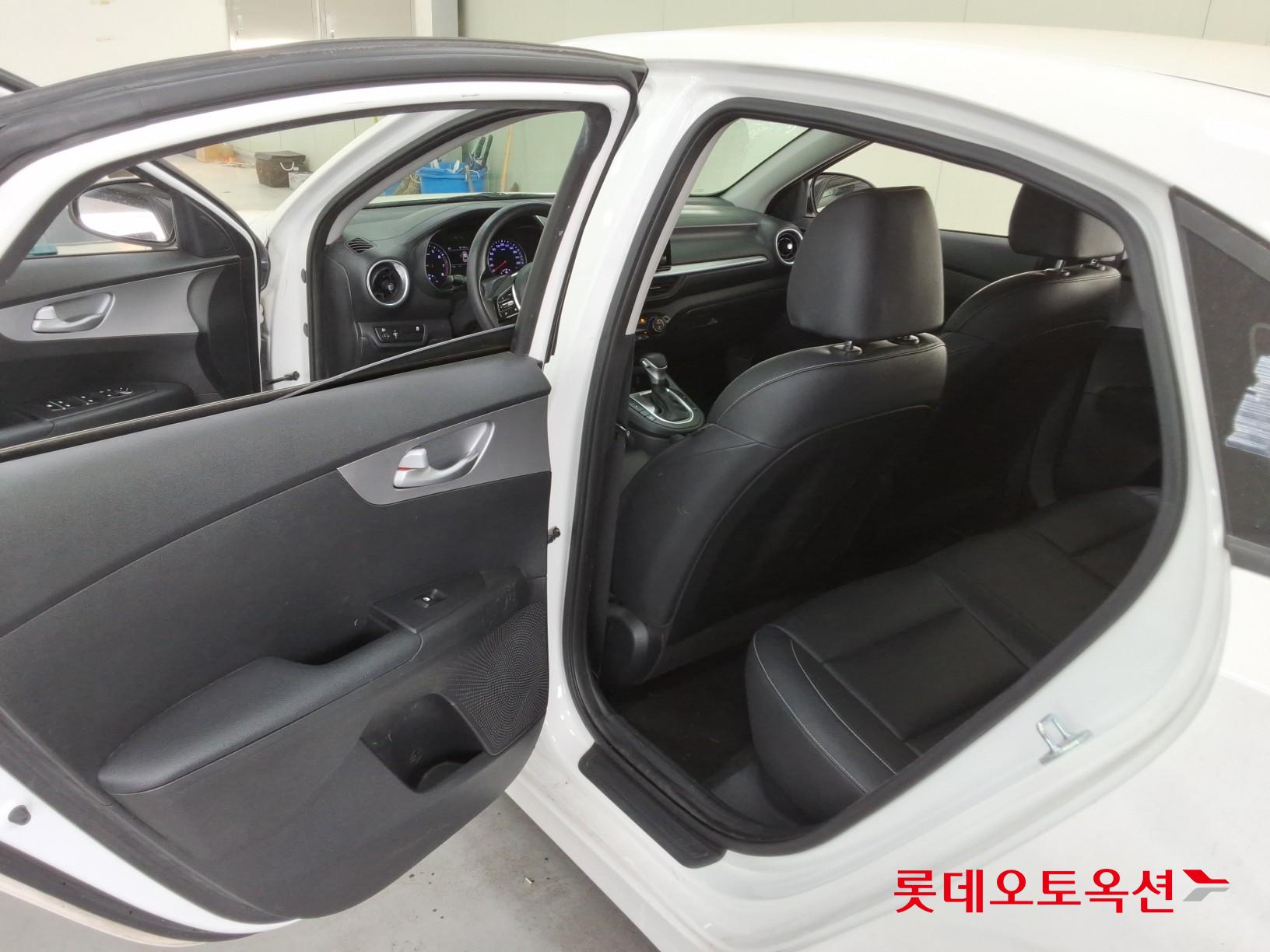 كيا K3 2022 - صورة 37