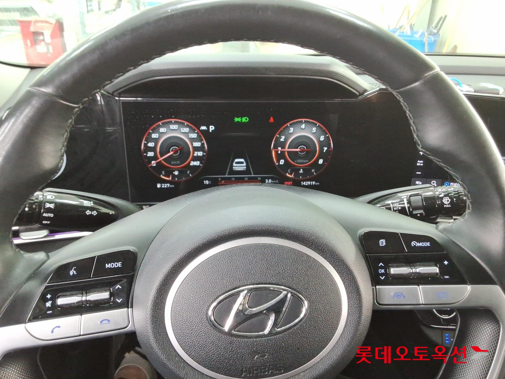 هيونداي إلانترا 2021 - صورة 30