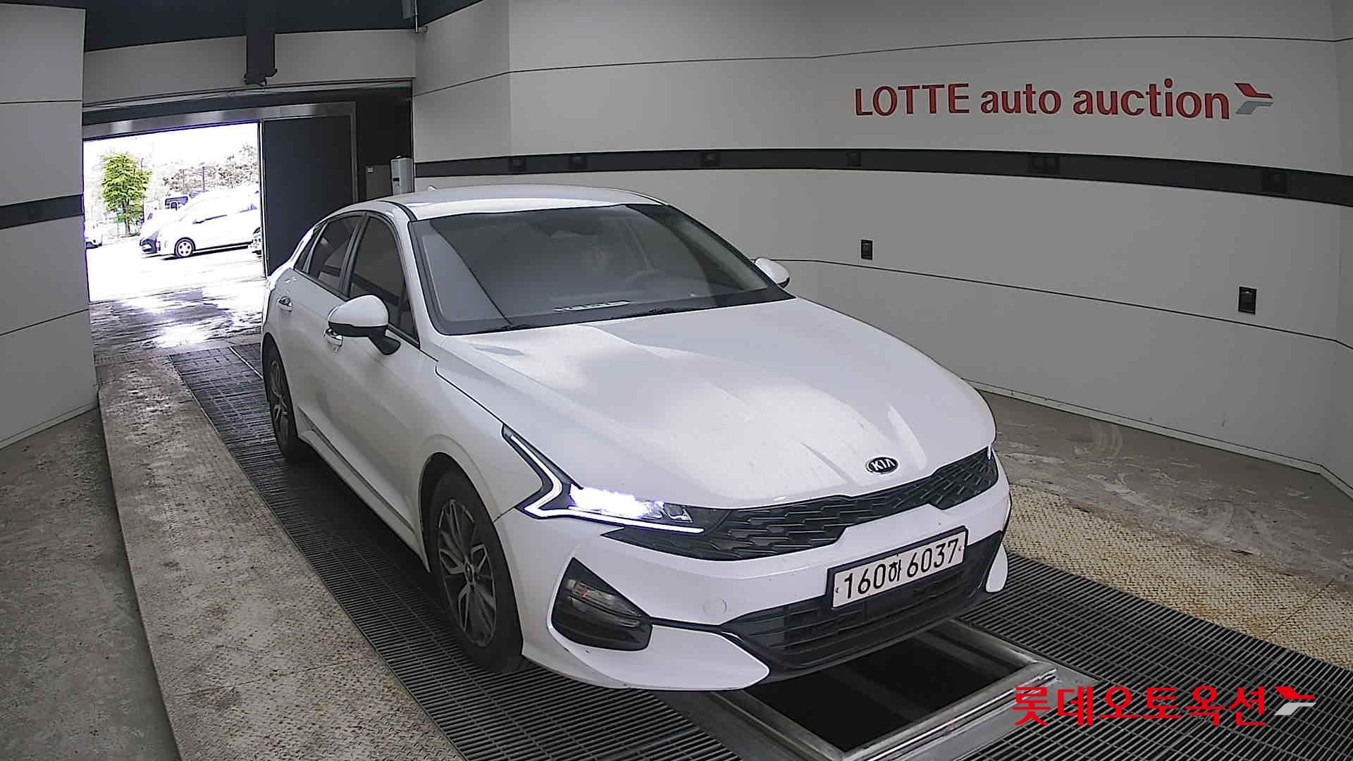 كيا K5 2021 - صورة 24