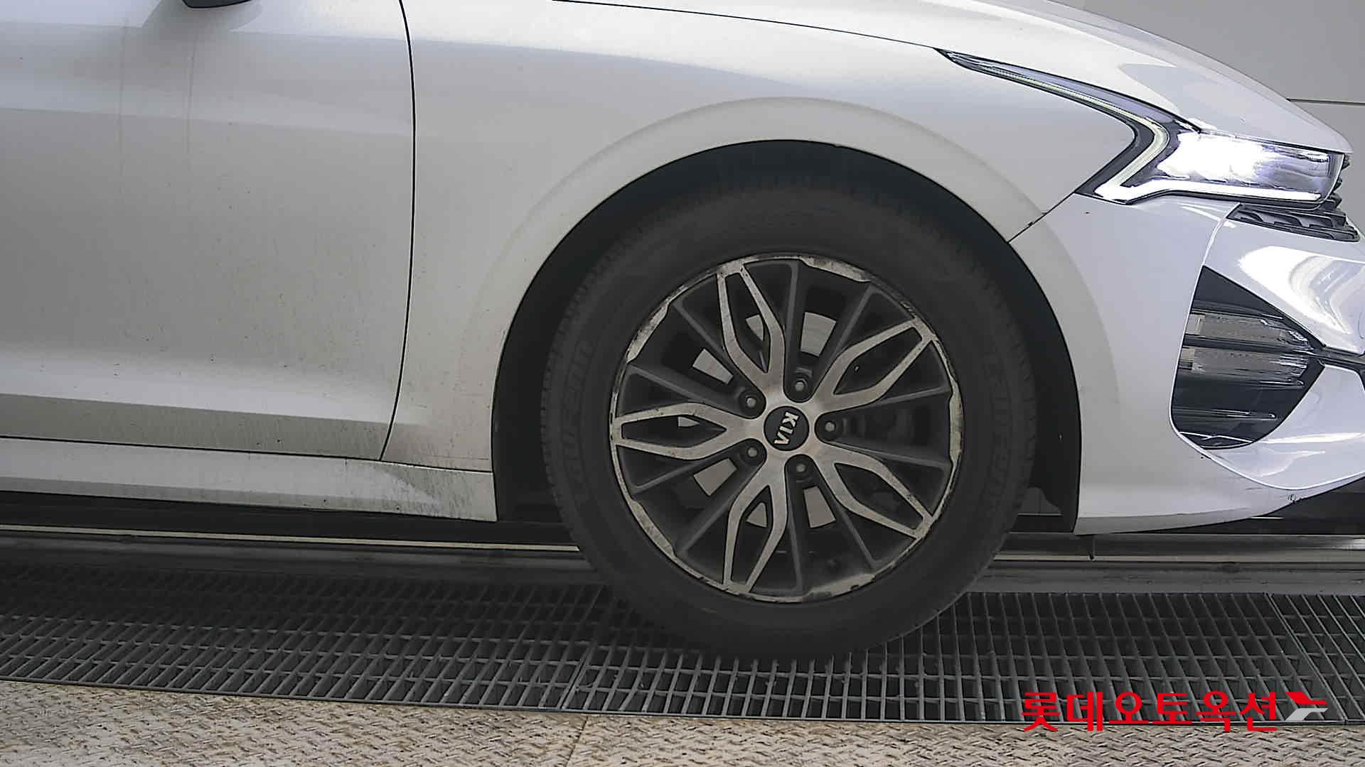 كيا K5 2021 - صورة 27