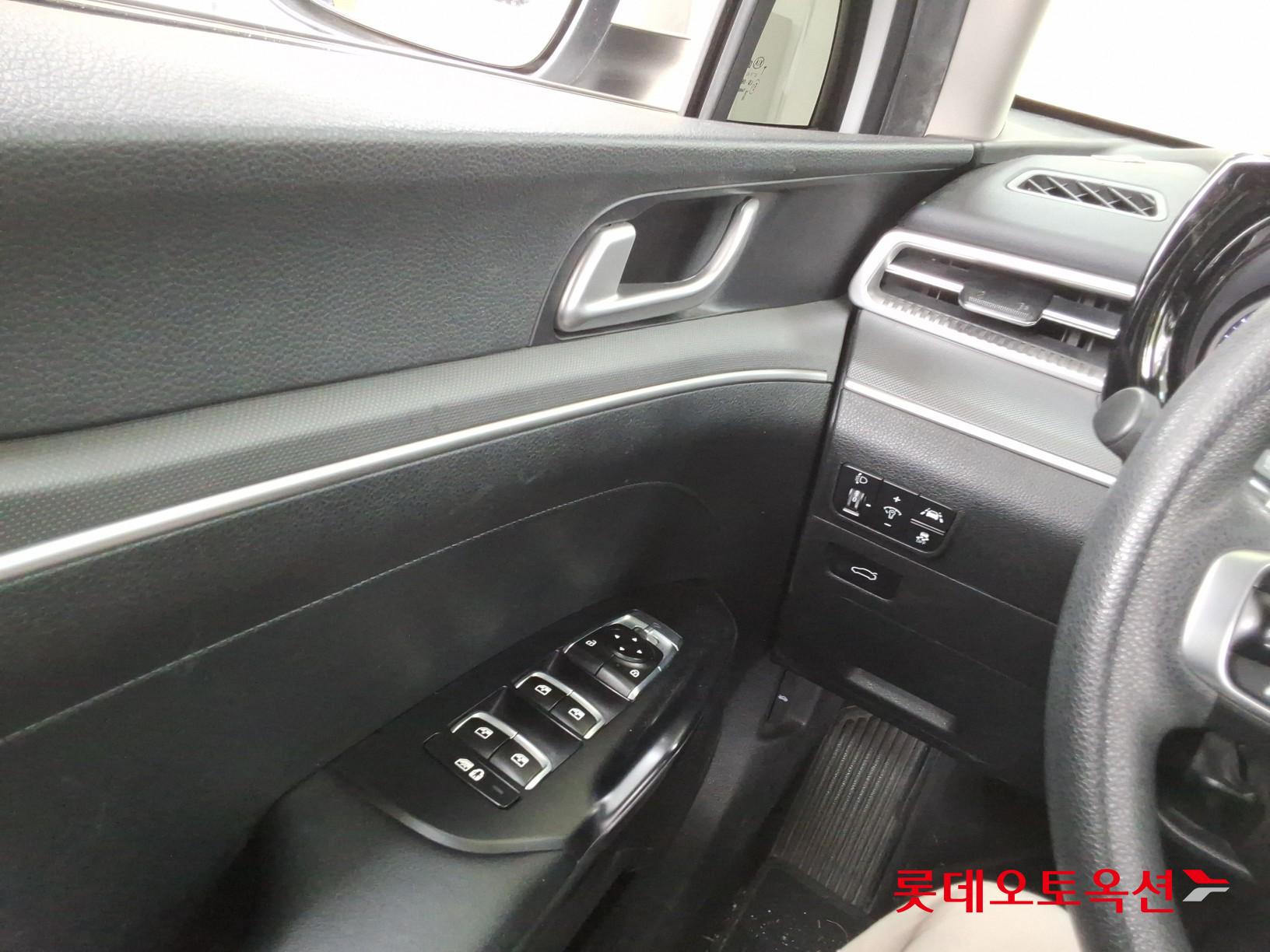 كيا K5 2021 - صورة 29