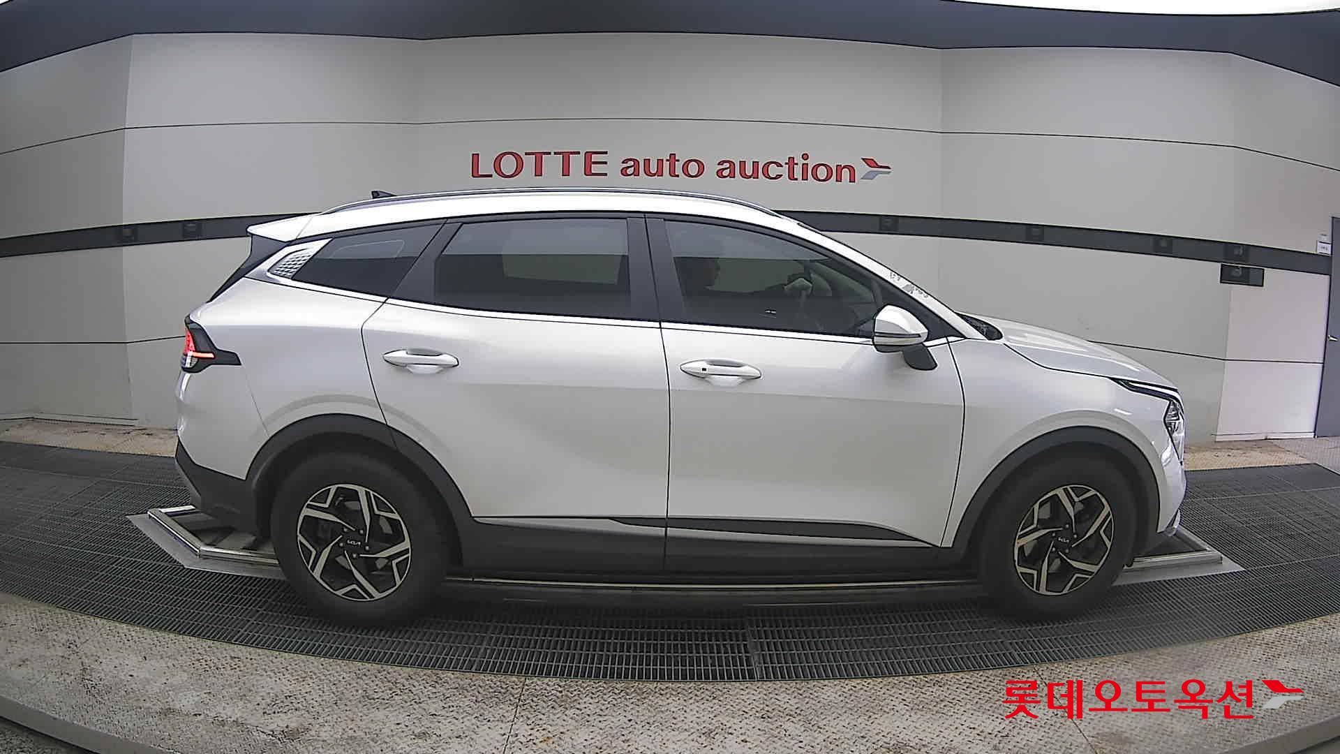 Kia Sportage 2022 - Image 21