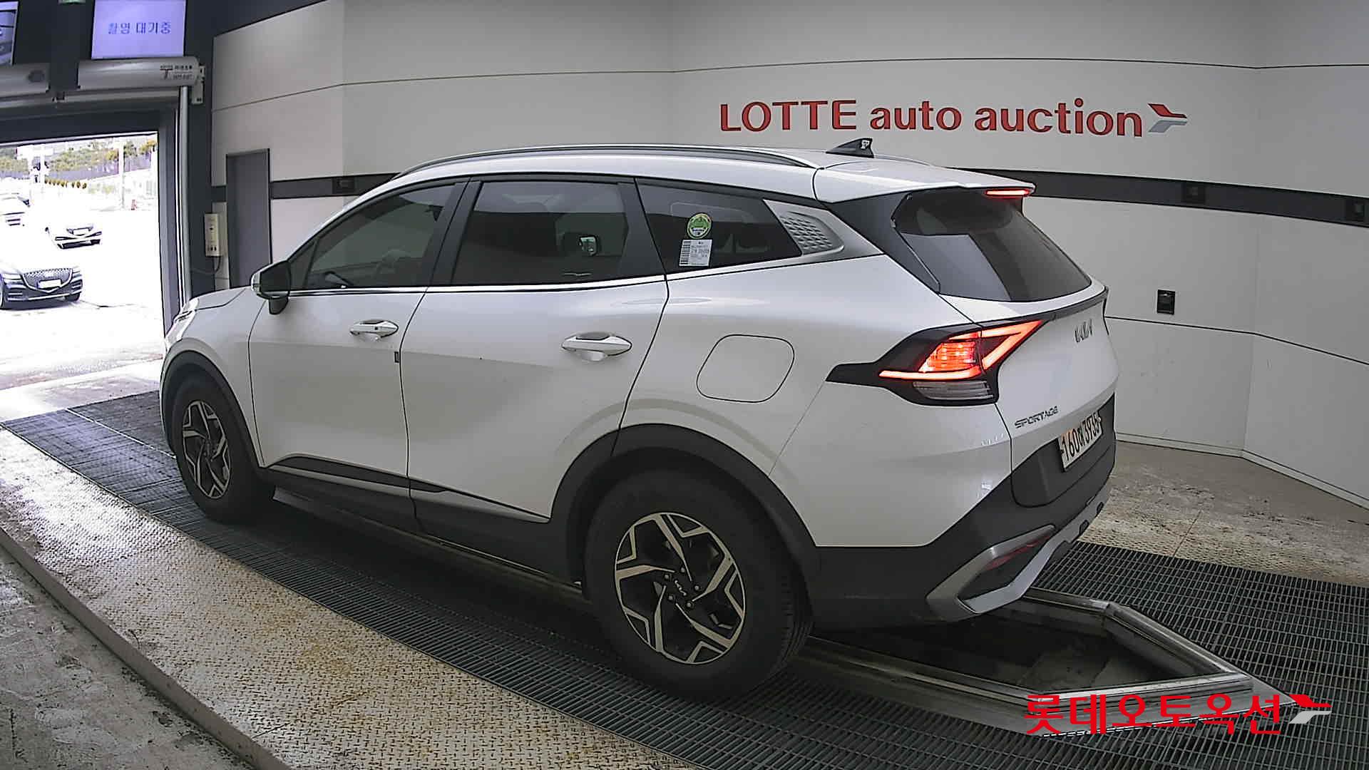 Kia Sportage 2022 - Image 15