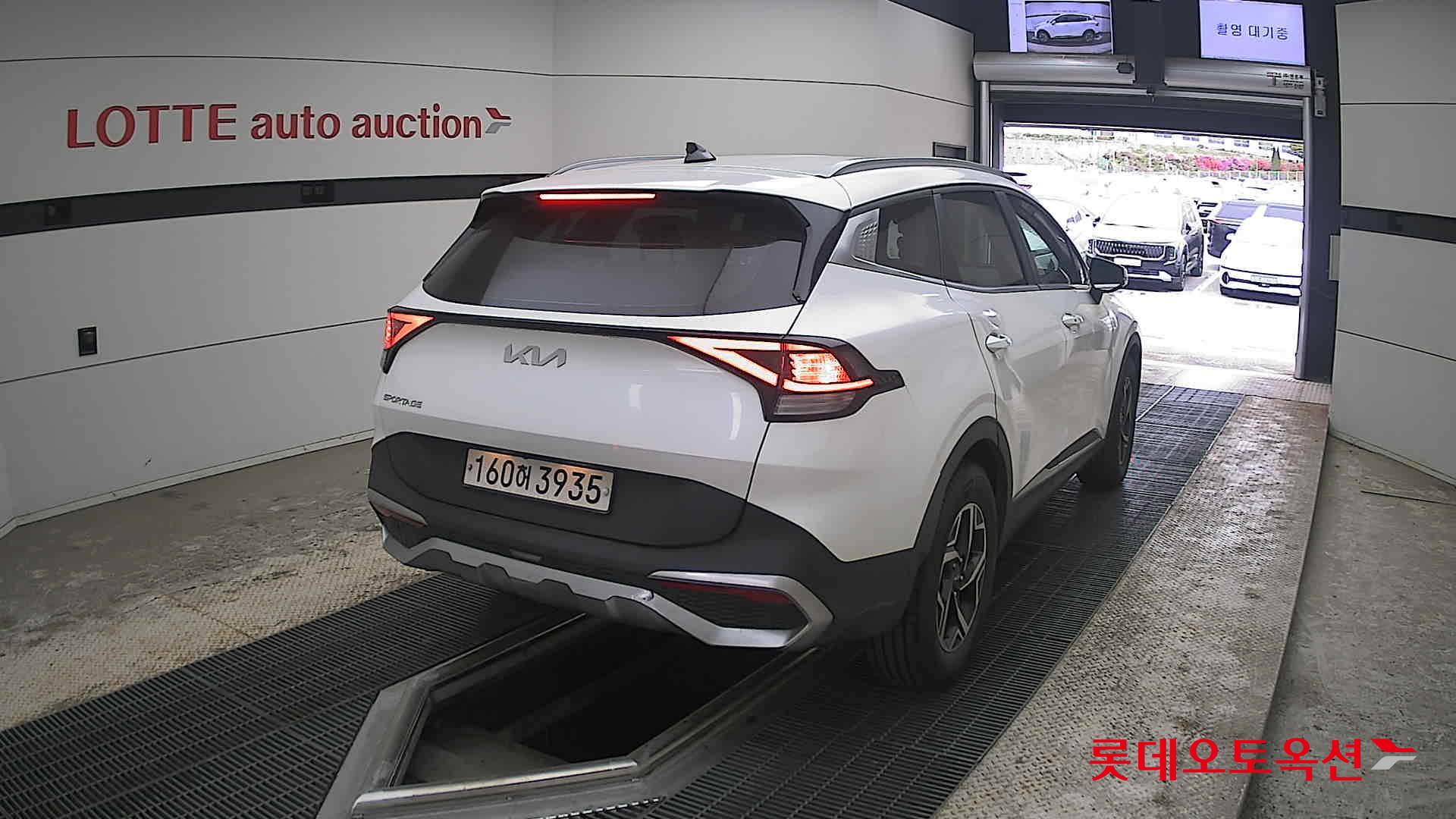 Kia Sportage 2022 - Image 18