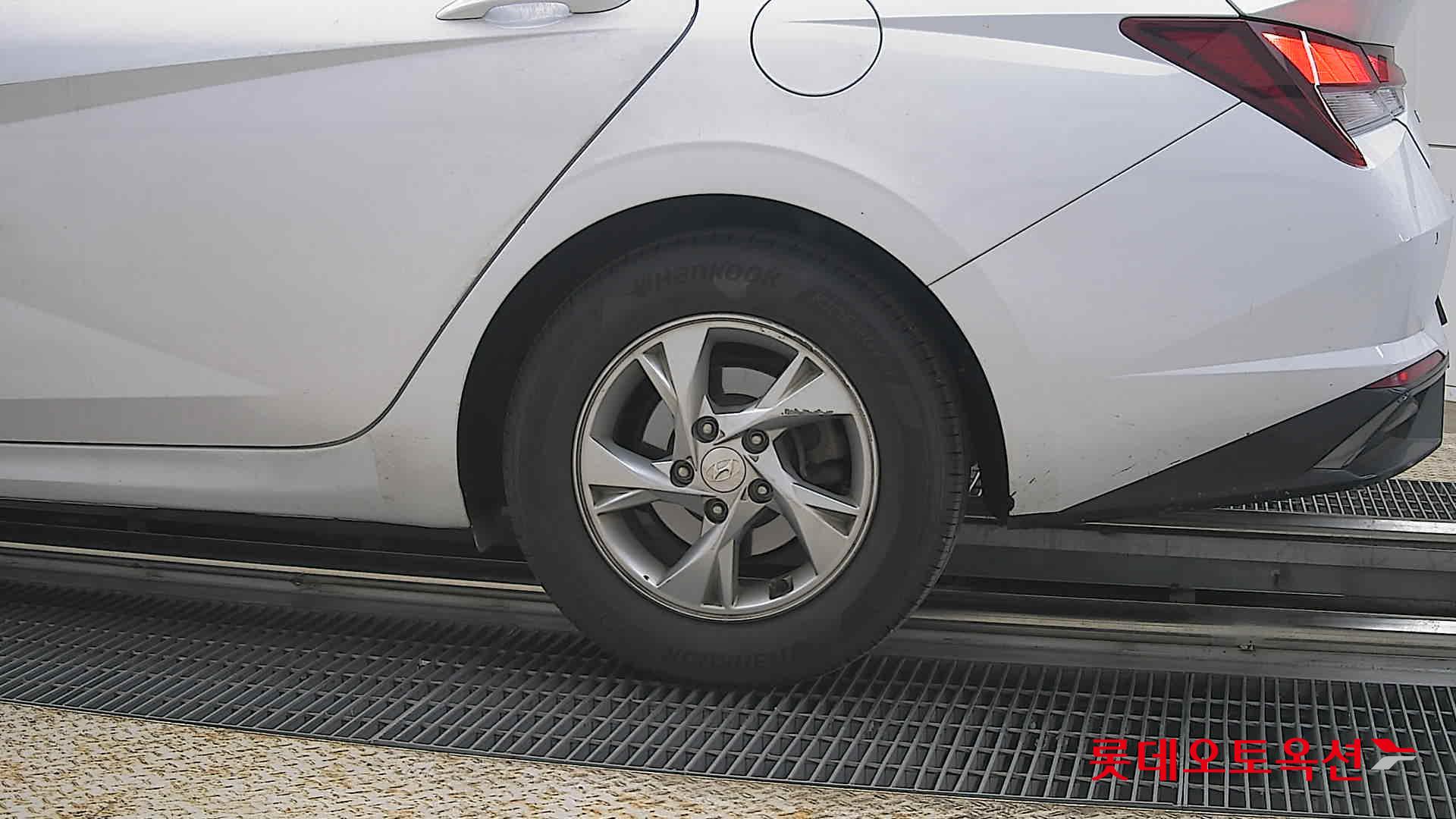 현대자동차 아반떼 2021 - 이미지 26