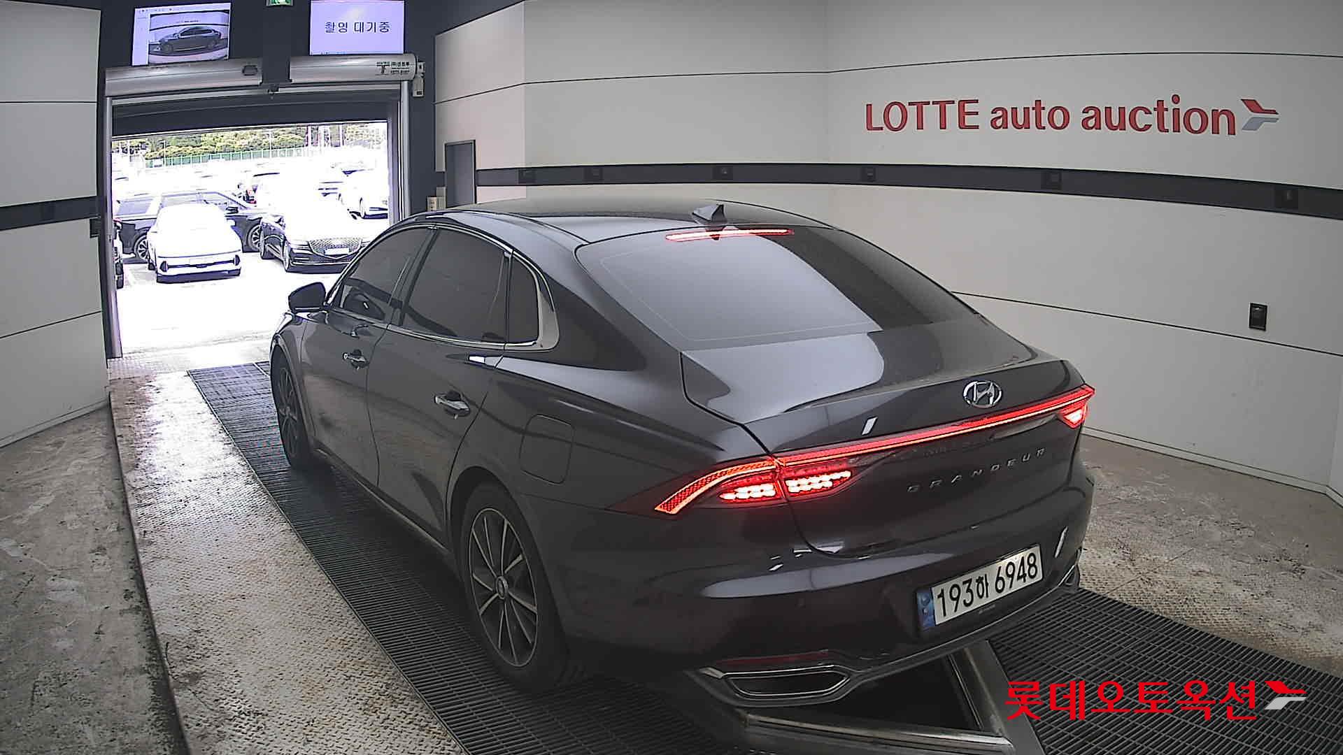 هيونداي جرانجر 2022 - صورة 16