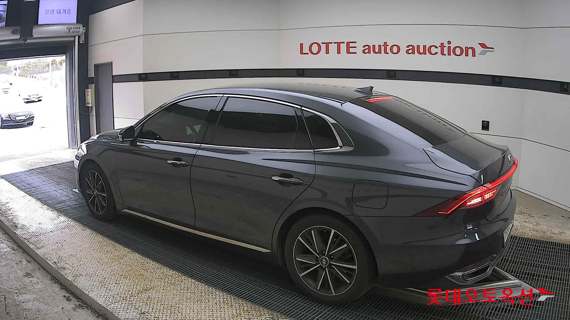 هيونداي جرانجر 2022 - صورة 15