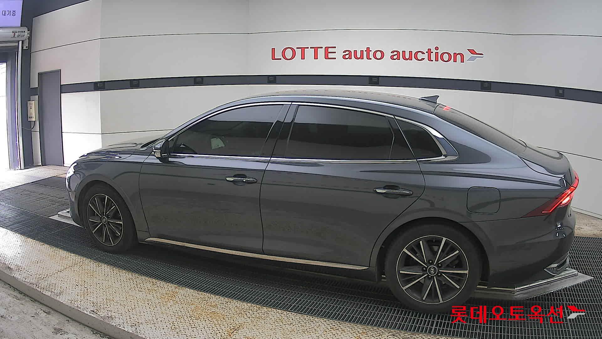 هيونداي جرانجر 2022 - صورة 14